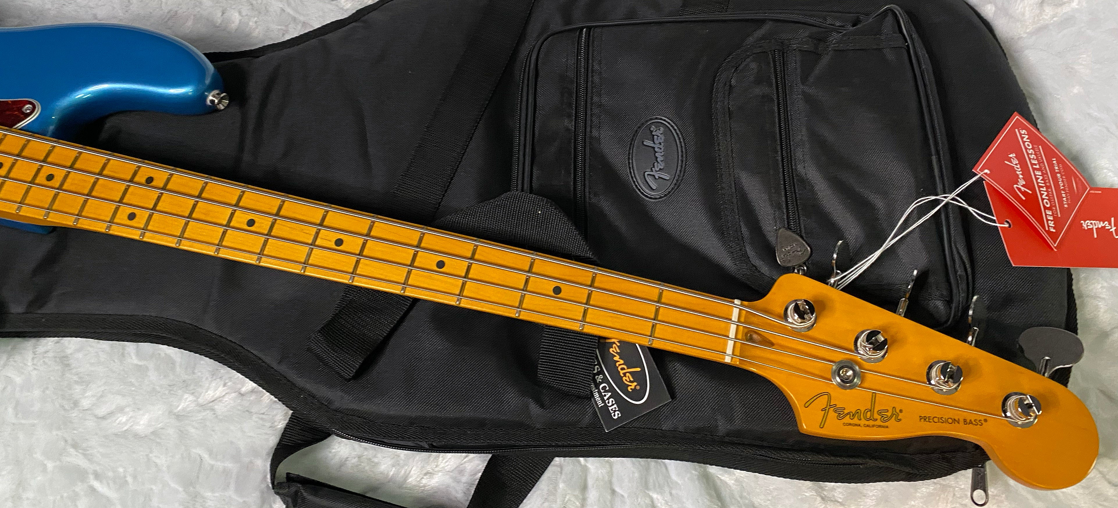 NEW! Fender American Professional Classic Precision Bass - Faded Lake Placid Blue - 9lbs - Authorized Dealer - G05766