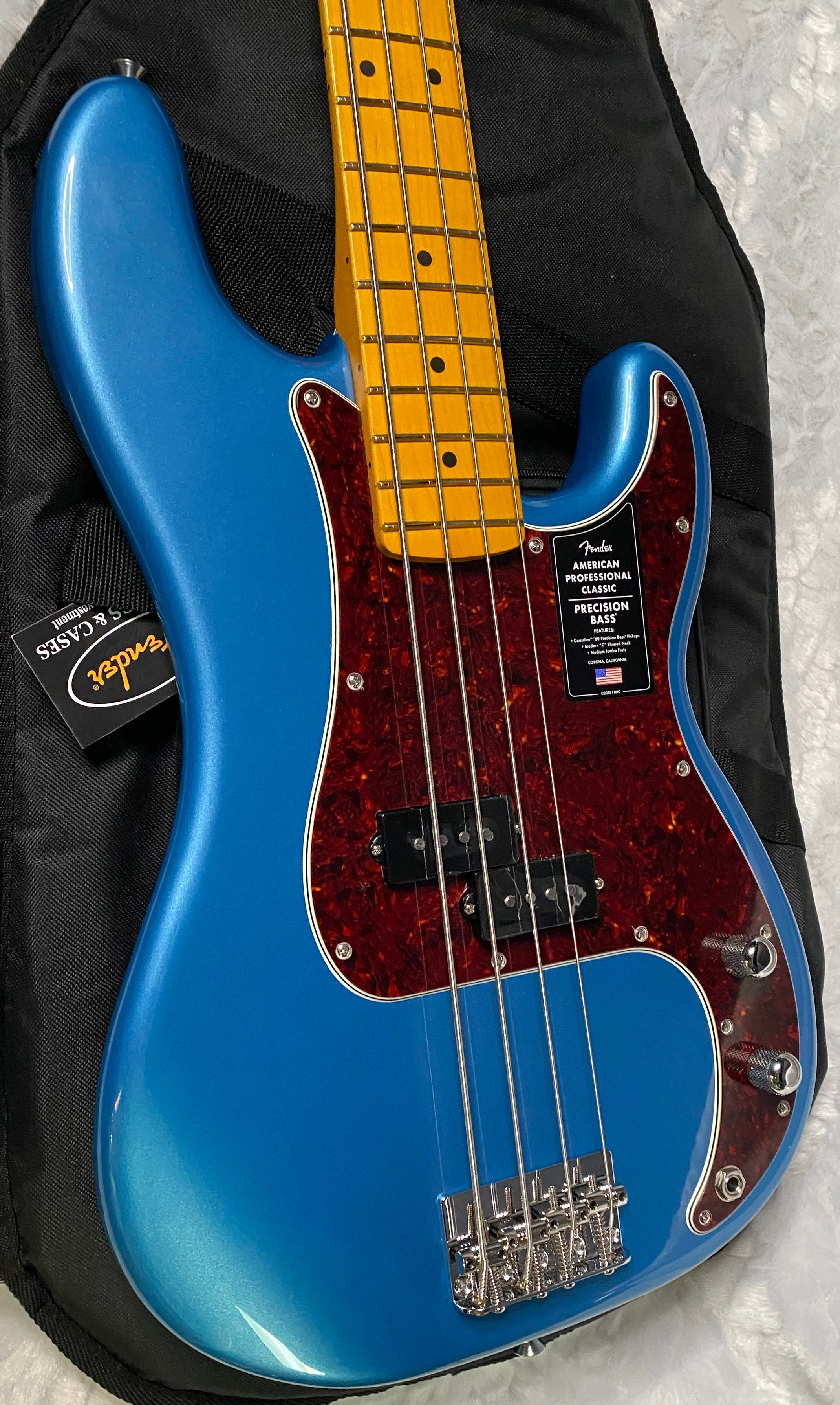 NEW! Fender American Professional Classic Precision Bass - Faded Lake Placid Blue - 9lbs - Authorized Dealer - G05766
