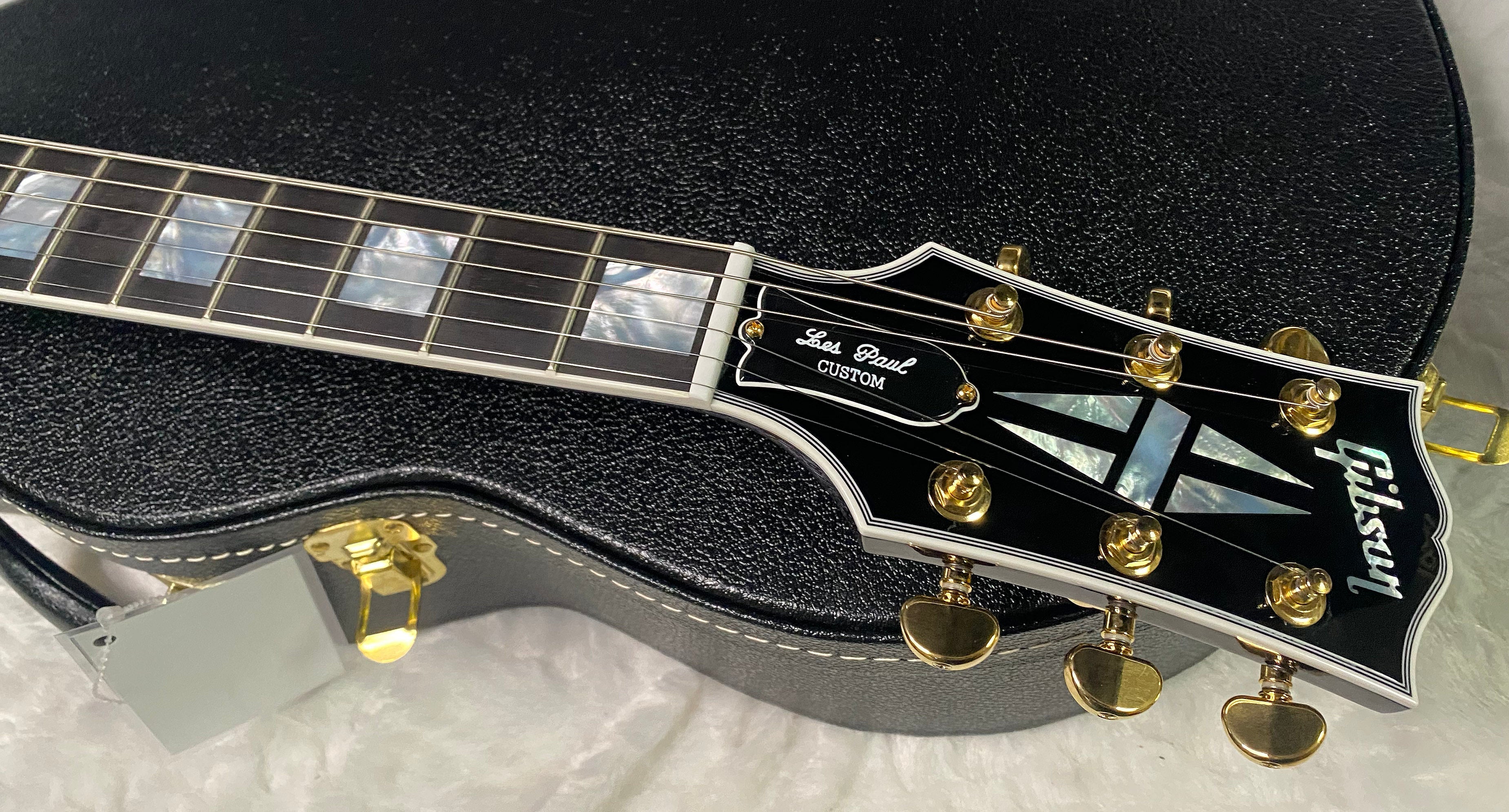 NEW! Gibson Dealer Select Custom Shop Les Paul Custom AAAAA Quilt 5AQ - Aqua Blue - Authorized Dealer - WOW! 9.6 lbs - G07305