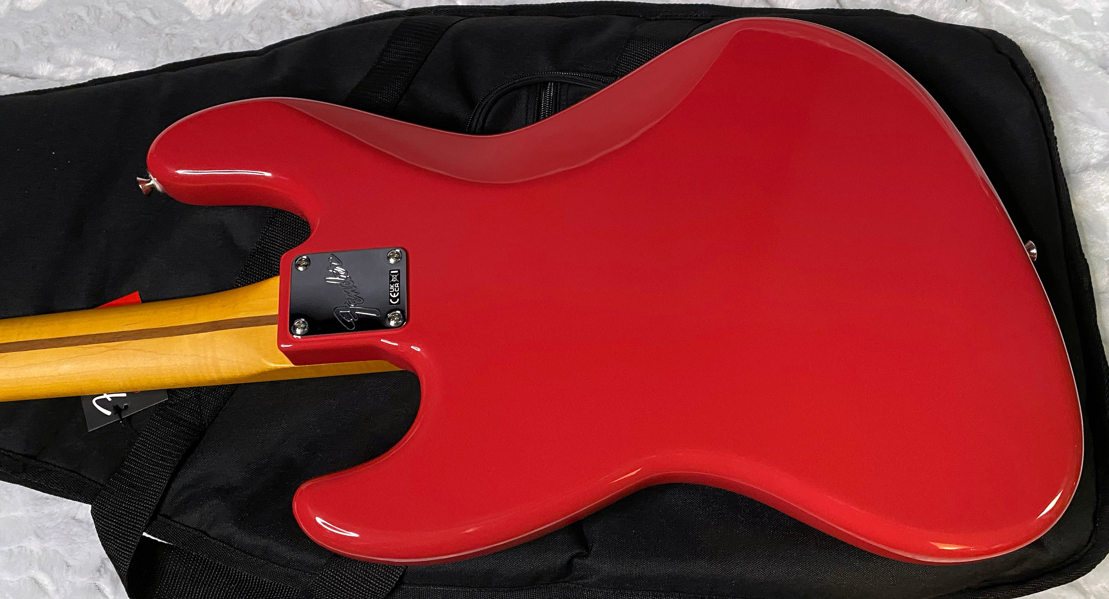 NEW ! Fender American Professional Classic Jazz Bass - Faded Dakota Red - Authorized Dealer - In-Stock! G05760