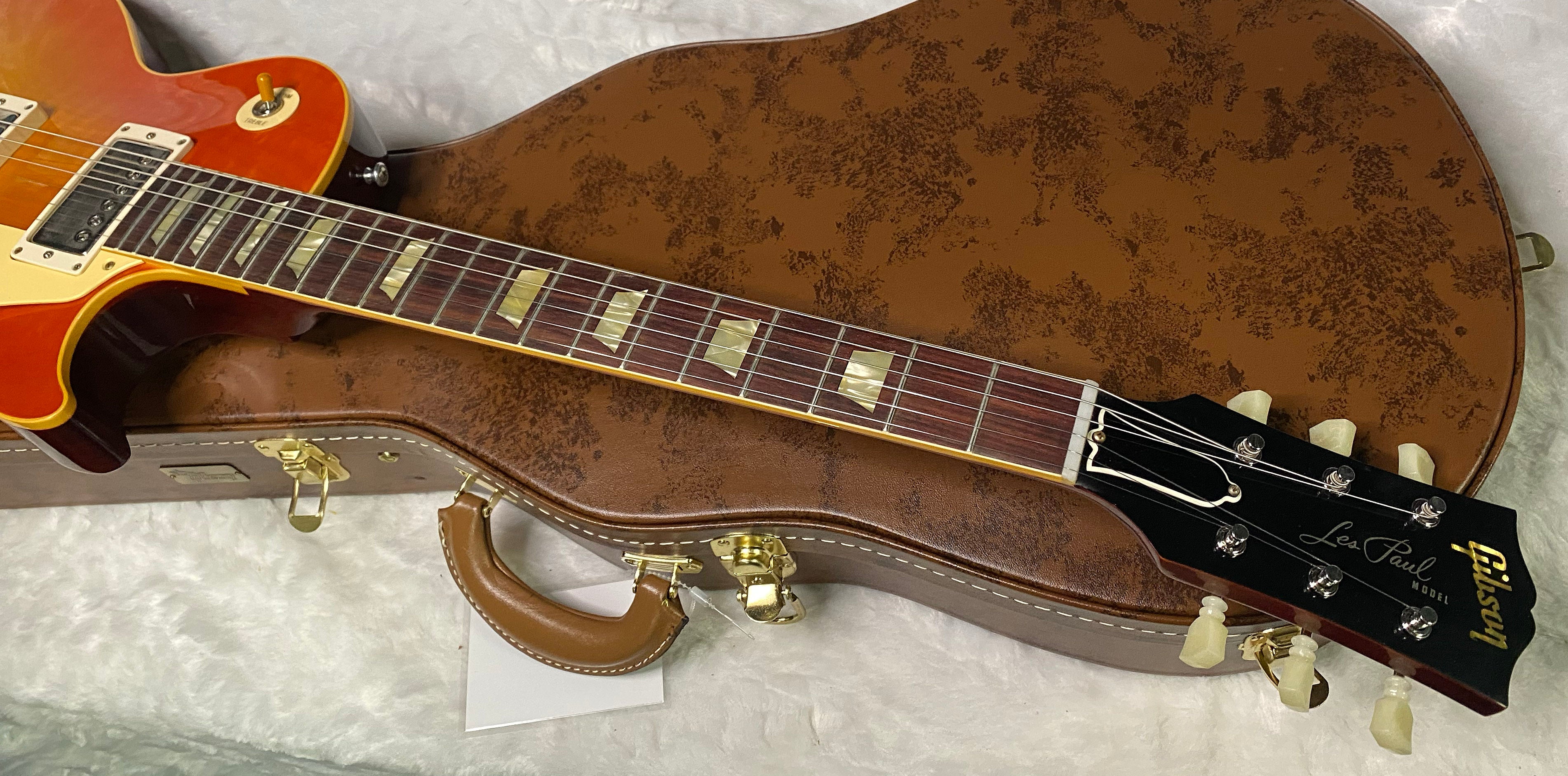 NEW! Gibson Custom 1960 Les Paul Standard Reissue VOS - Tangerine Burst - Authorized Dealer - ONLY 8.6 lbs - G07282