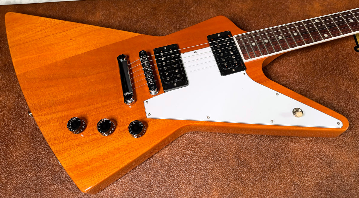NEW! Gibson '70s Explorer - Antique Natural - Authorized Dealer - 8.1lbs - G07984