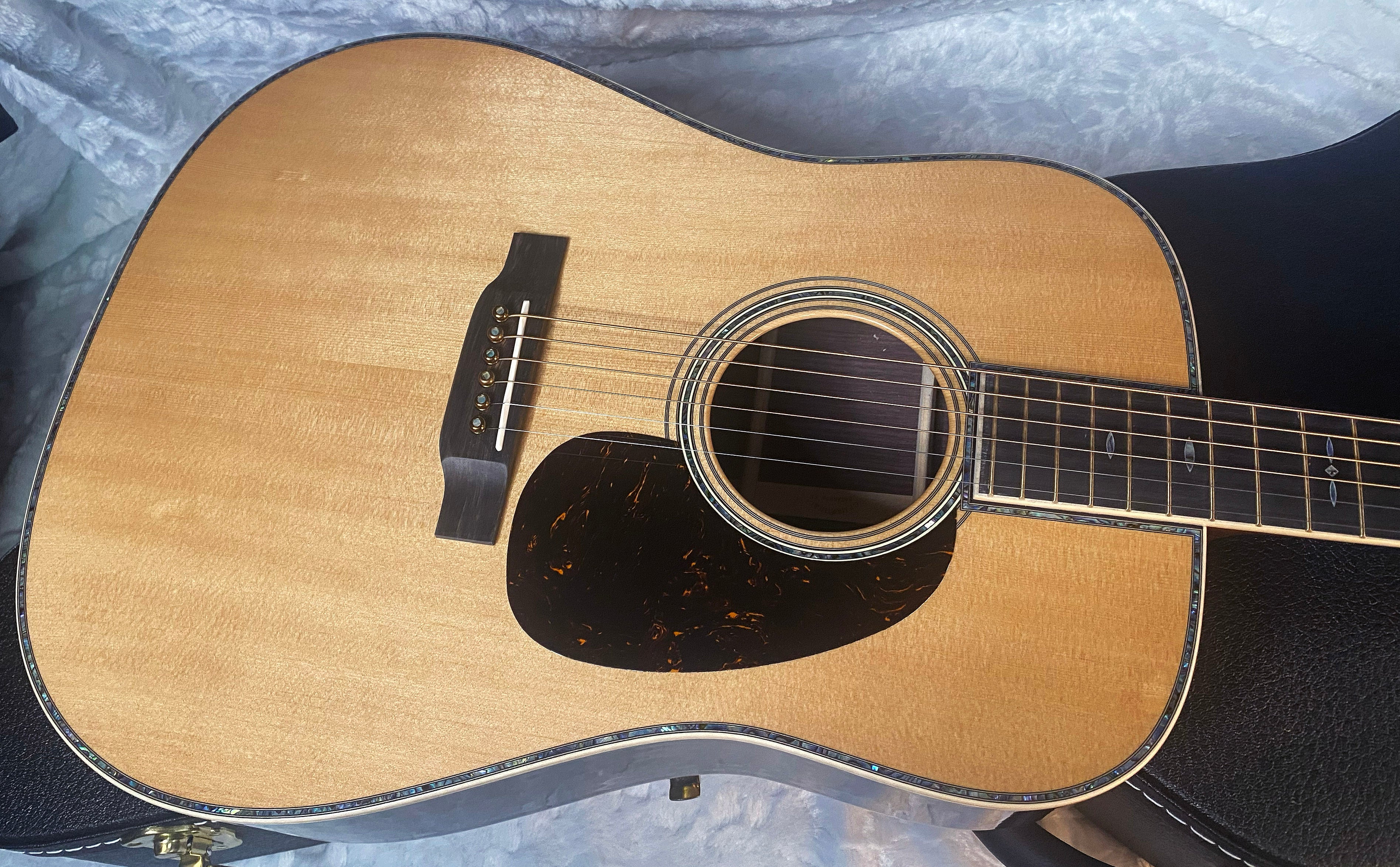 NEW! Martin D-45 Modern Deluxe Acoustic Guitar - Natural - 4.45lbs - Authorized Dealer - G05852