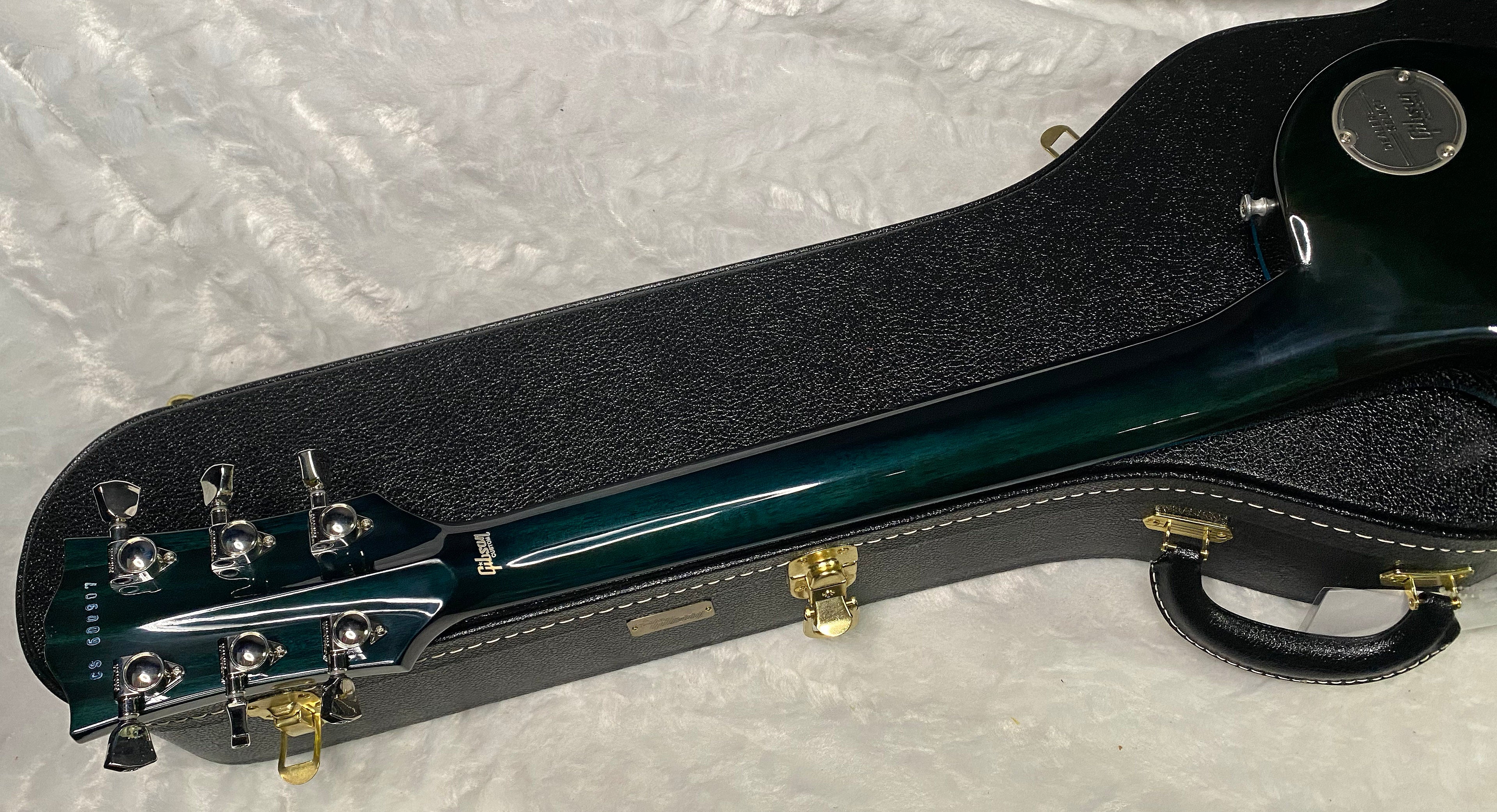 NEW! Gibson Les Paul Custom Peacock Widow - Monster Flame Top! Limited Edition - Weighs in at 8.3 lbs - Authorized Dealer - G07310