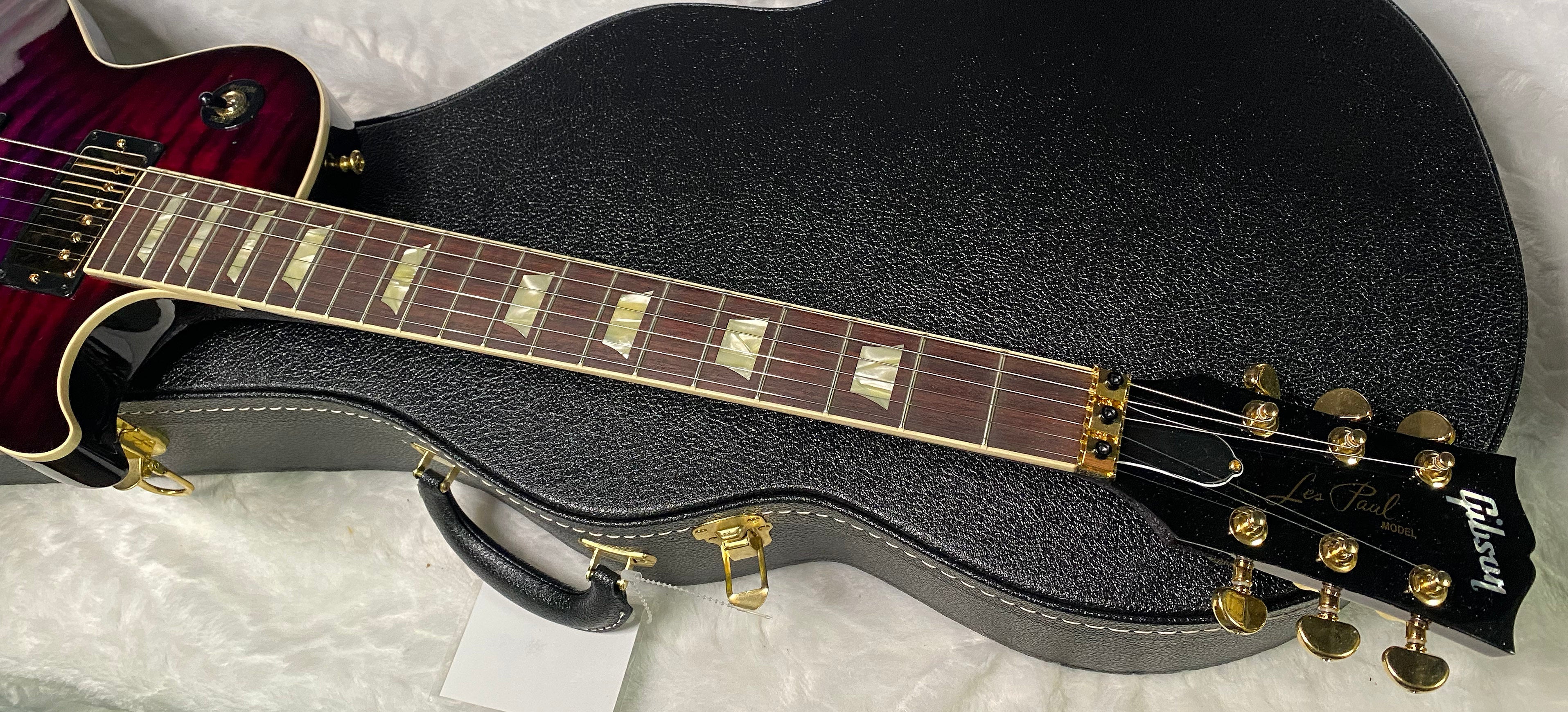 NEW! Gibson Custom Les Paul Axcess Standard Figured Top Floyd Rose Electric Guitar - Greatest Hits II - Authorized Dealer - Tri-Berry Burst - WOW! 8.3lbs - G07307
