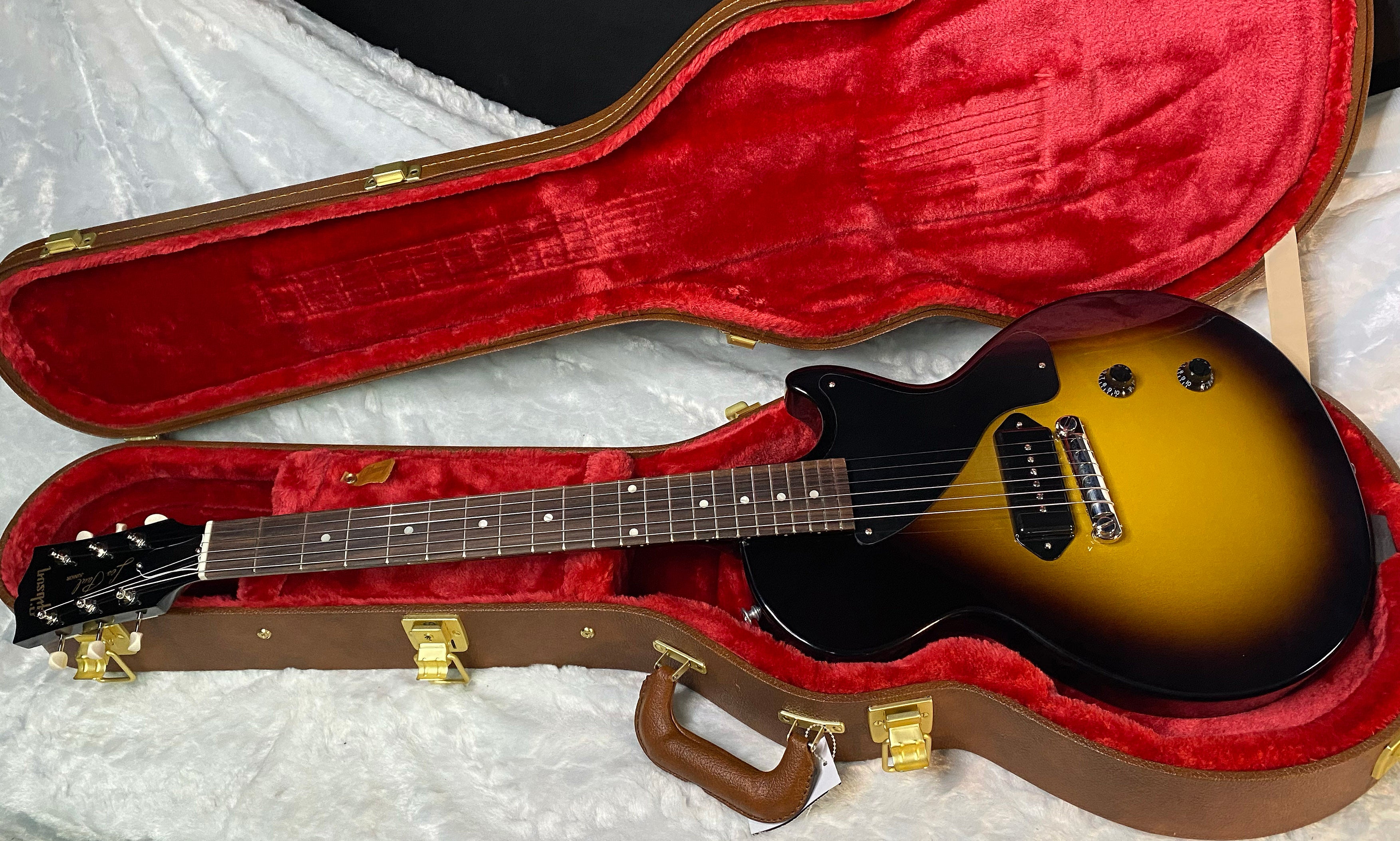 NEW ! Gibson Les Paul Junior - Vintage Sunburst - Authorized Dealer - Only 6.5 lbs - G06668