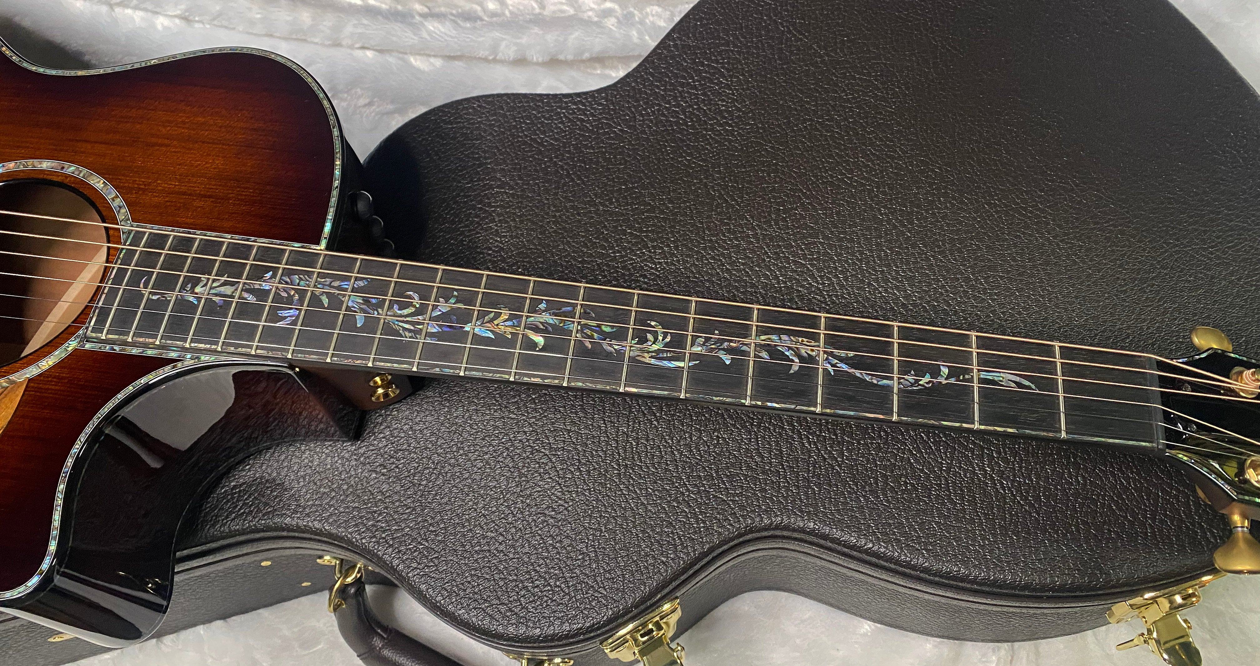 NEW OLD STOCK 2025 Taylor PS14ce Ironbark/Sinker Redwood Acoustic Electric Guitar - Shaded Edgeburst - Authorized Dealer - 5 lbs - G07341