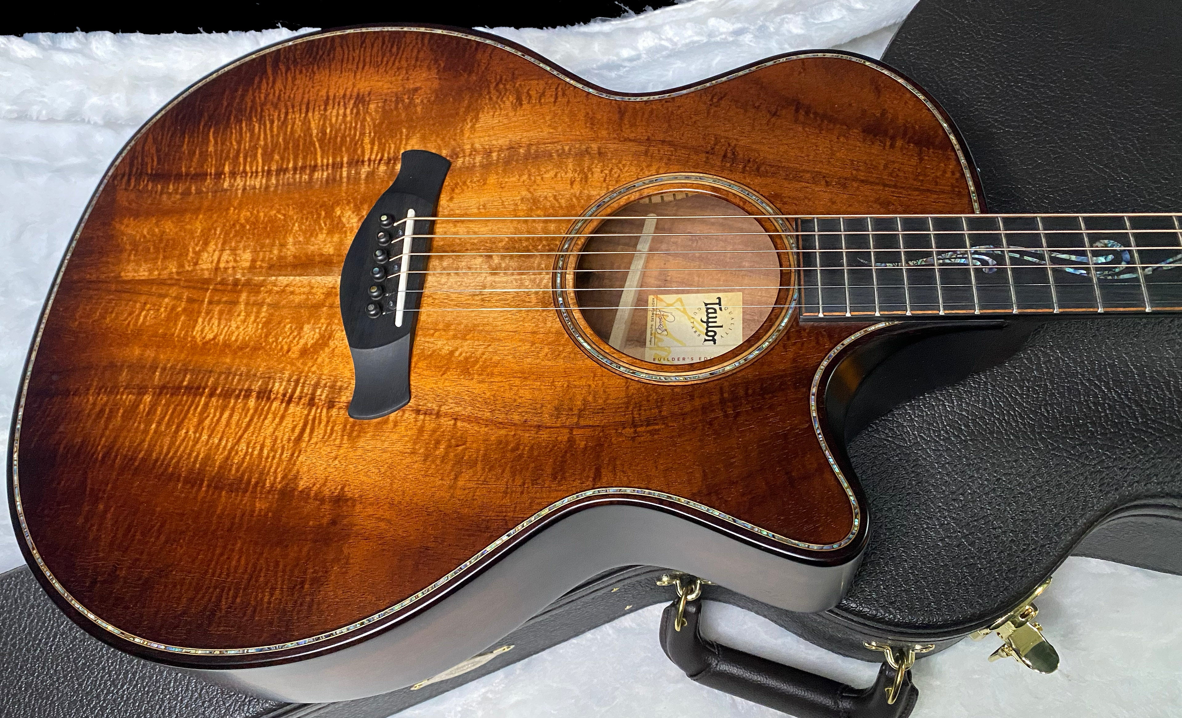 NEW Old Stock! Taylor Builder's Edition K24ce Koa Top Back Sides V-Class - Authorized Dealer - 5lbs - G07342