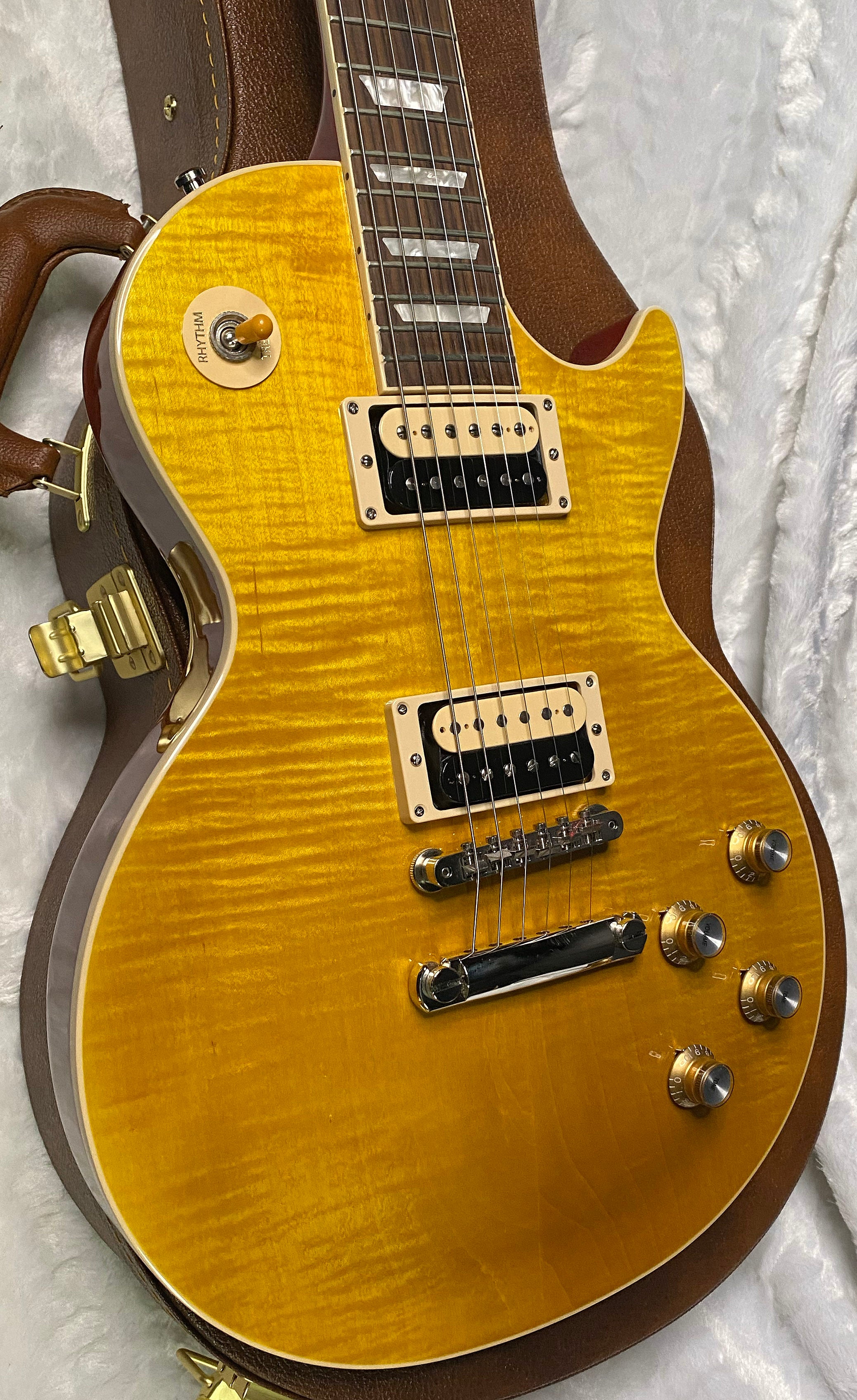 NEW ! Gibson Les Paul Slash - Appetite Burst - Beautiful Flame Top - Authorized Dealer - 9.7lbs - G07346