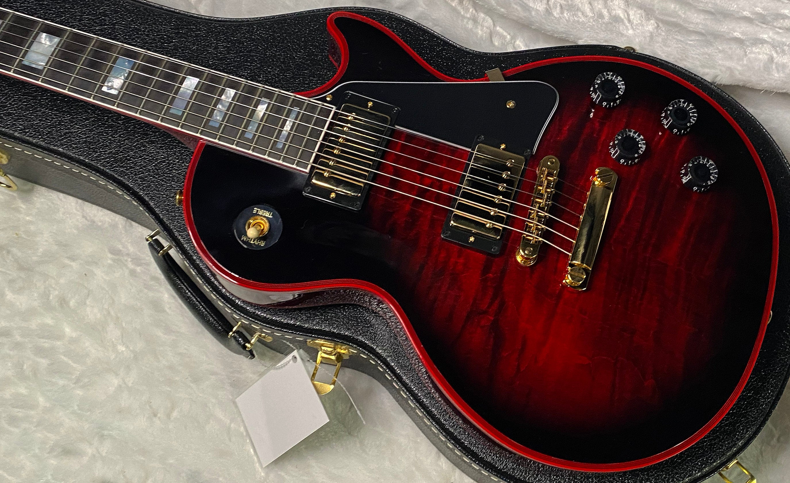 NEW! Gibson Dealer Select Custom Shop Les Paul Custom Red Widow AAA Figured Flame Top - Authorized Dealer - 10 lbs - G07343