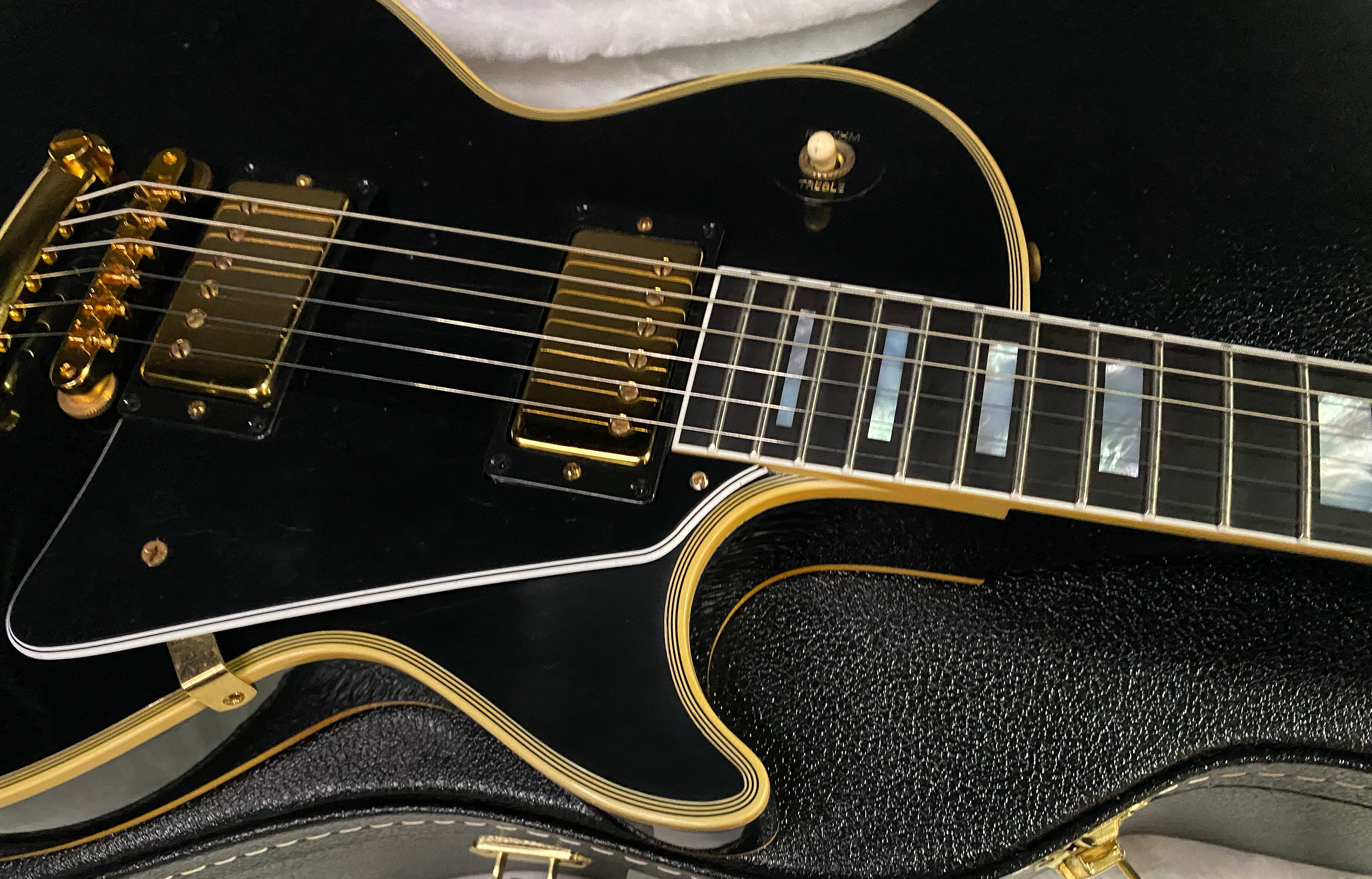 NEW! Gibson Custom Shop Murphy Lab '68 Les Paul Custom Reissue Ultra Light Aged Ebony Authorized Dealer - 9.6 lbs - G07313