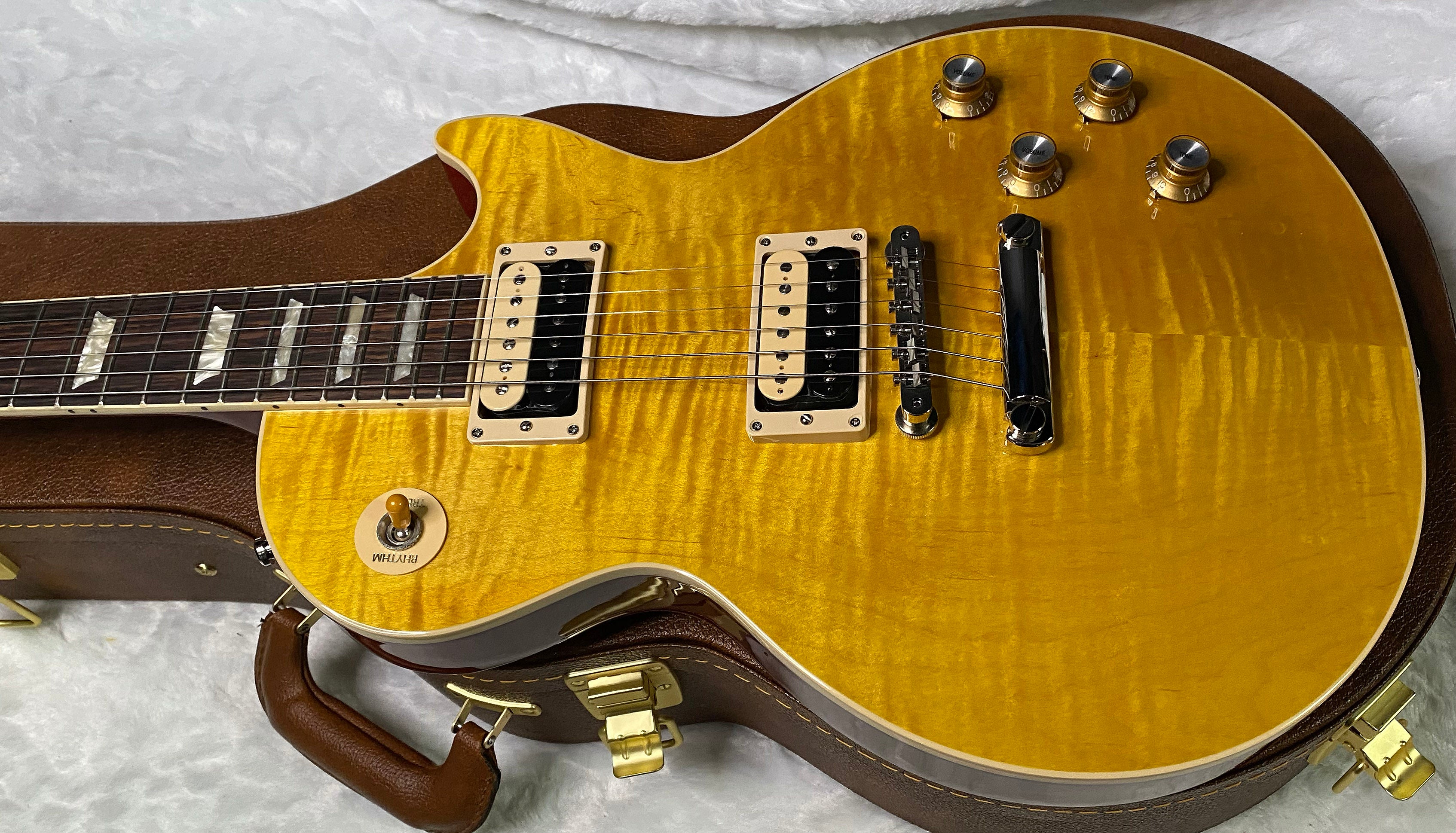 NEW ! Gibson Les Paul Slash - Appetite Burst - Beautiful Flame Top - Authorized Dealer - 8.8 lbs - G07347