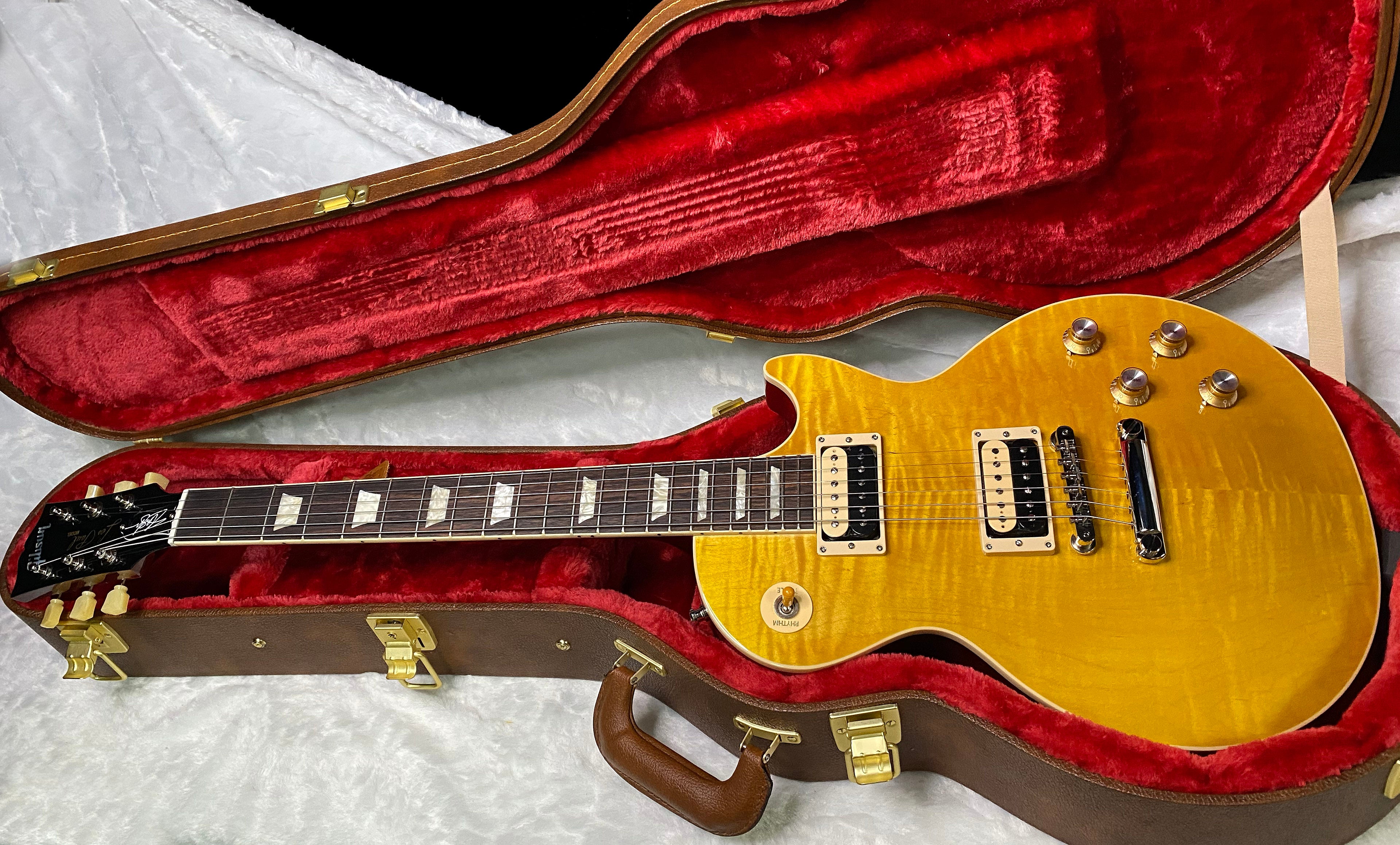 NEW ! Gibson Les Paul Slash - Appetite Burst - Beautiful Flame Top - Authorized Dealer - 8.8 lbs - G07347