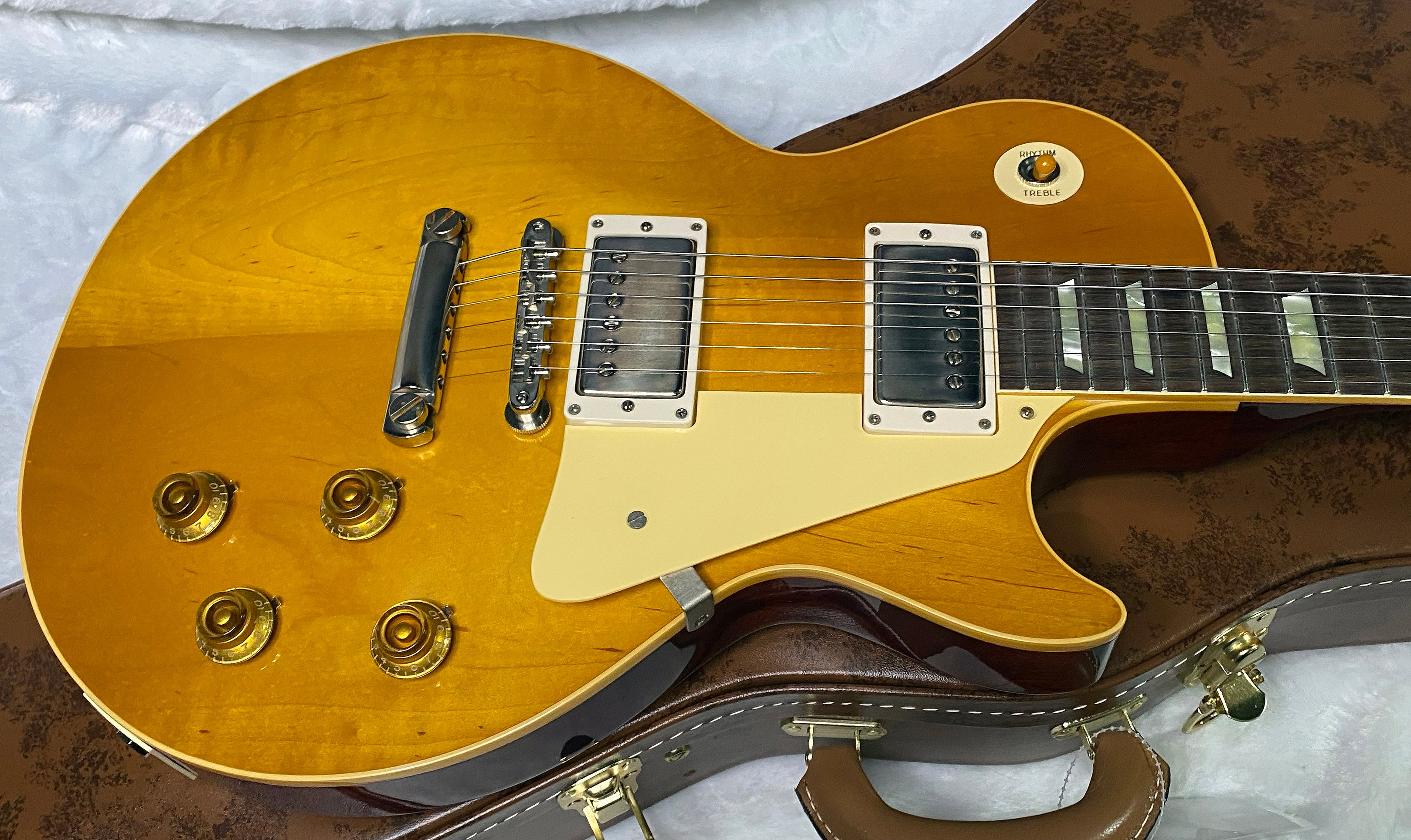 NEW ! Gibson Custom Shop '58 Les Paul Standard 1958 - Lemon Burst VOS - Lightly Figured Maple Top - Authorized Dealer -8.6 lbs - G07287
