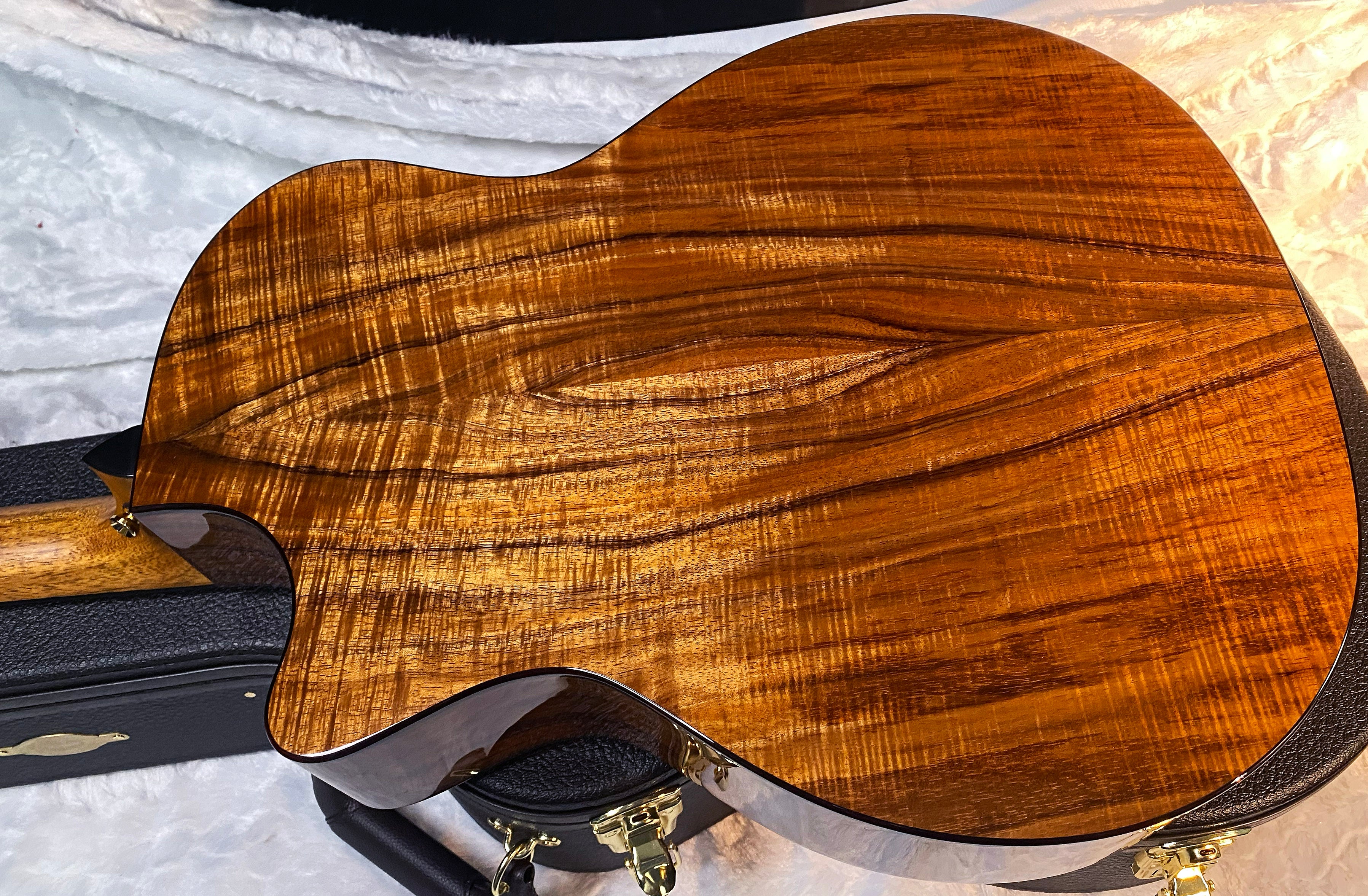 NEW! Taylor Custom 724ce Acoustic-Electric Guitar - Natural Gloss - AAAAA Hand Picked Koa - WOW! Authorized Dealer - G06694
