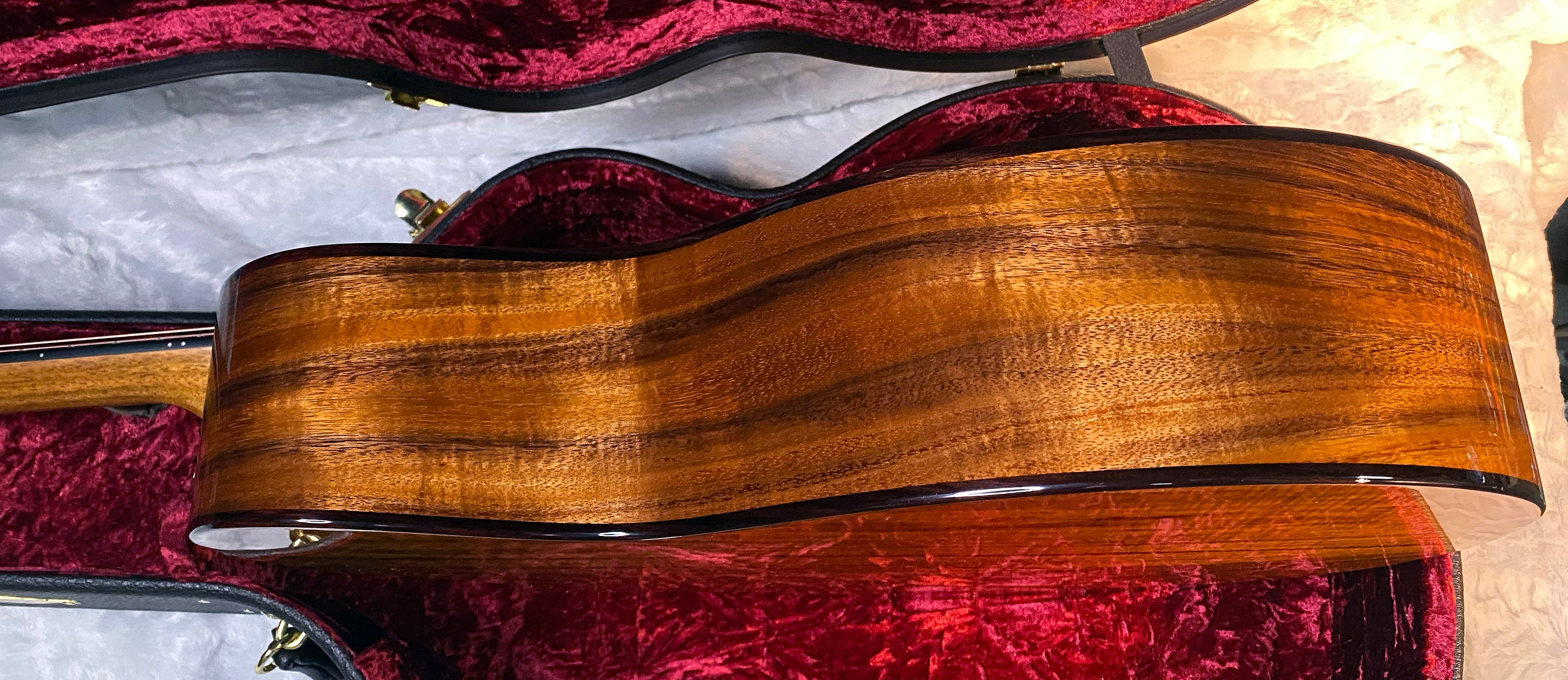 NEW! Taylor Custom 724ce Acoustic-Electric Guitar - Natural Gloss - AAAAA Hand Picked Koa - WOW! Authorized Dealer - G06694