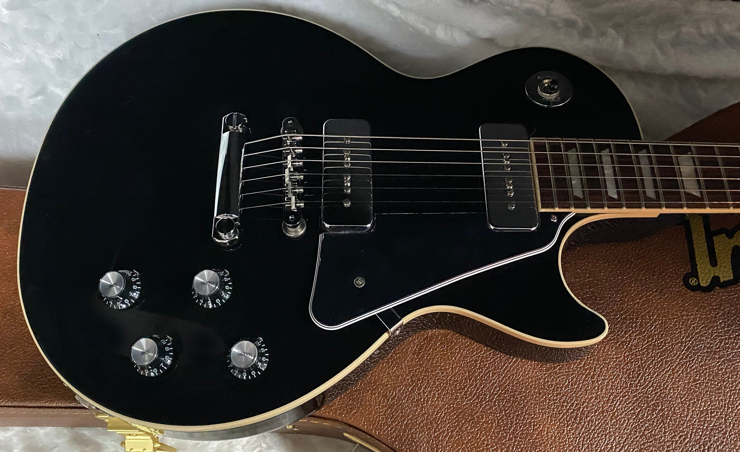 NEW ! Gibson Noel Gallagher Les Paul Standard Electric Guitar - Ebony - 10.4lbs - Authorized Dealer - G07290