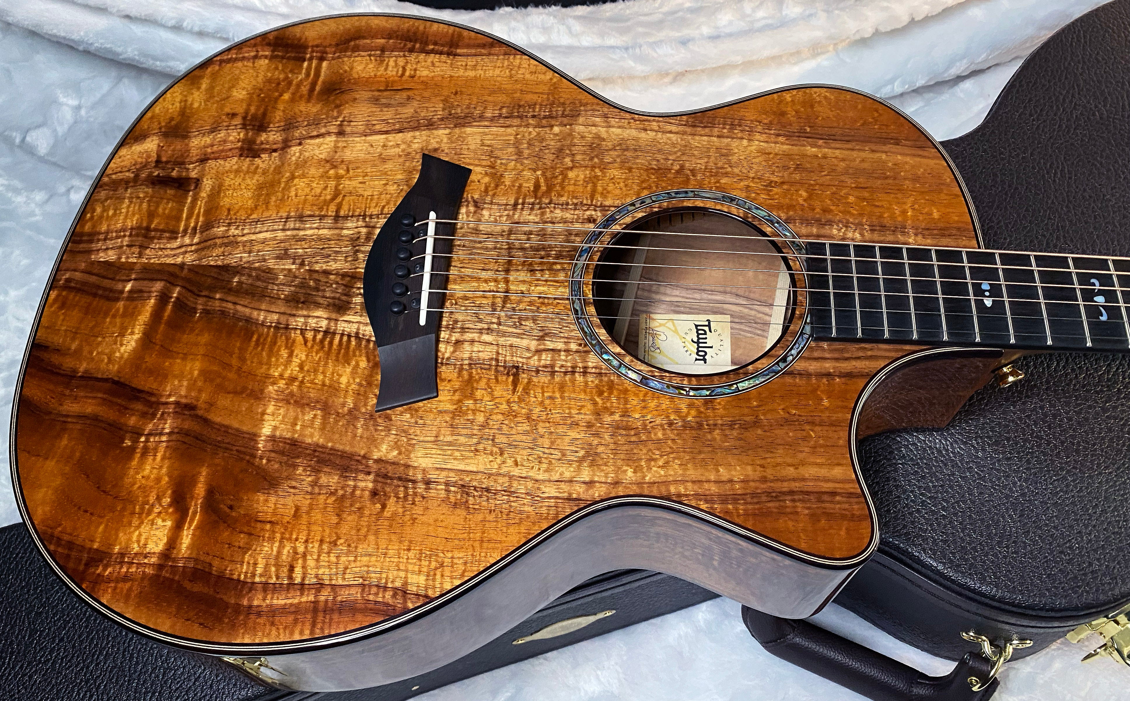 NEW! Taylor Custom 724ce Acoustic-Electric Guitar - Natural Gloss - AAAAA Hand Picked Koa - WOW! Authorized Dealer - G06695