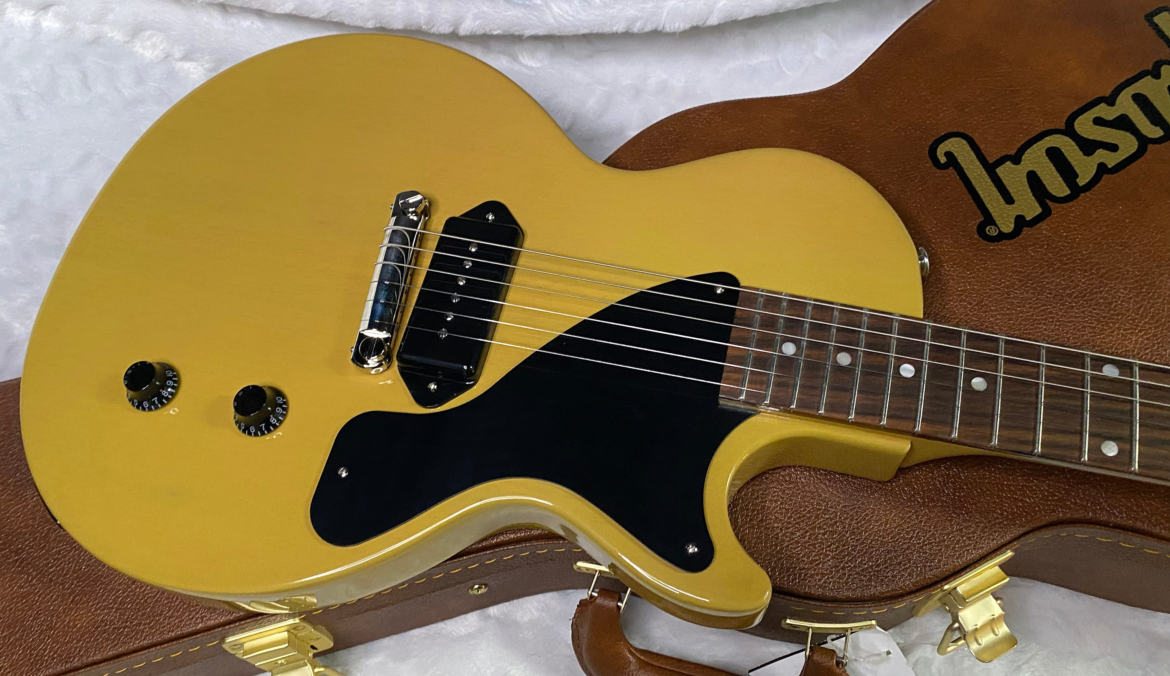 NEW! Gibson Les Paul Junior - TV Yellow - Hardshell Case - Authorized Dealer - 7.7 lbs - G07322