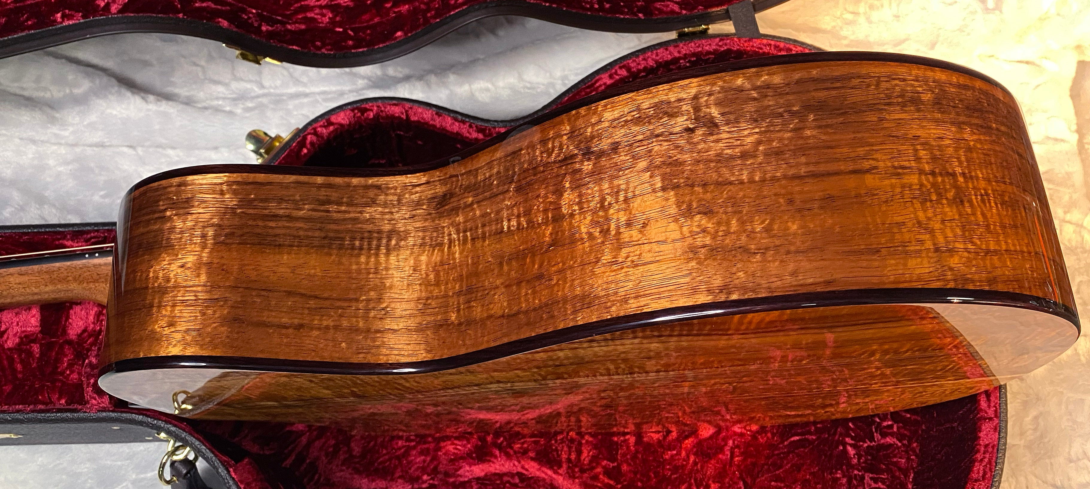 NEW! Taylor Custom 724ce Acoustic-Electric Guitar - Natural Gloss - AAAAA Hand Picked Koa - WOW! Authorized Dealer - G06695