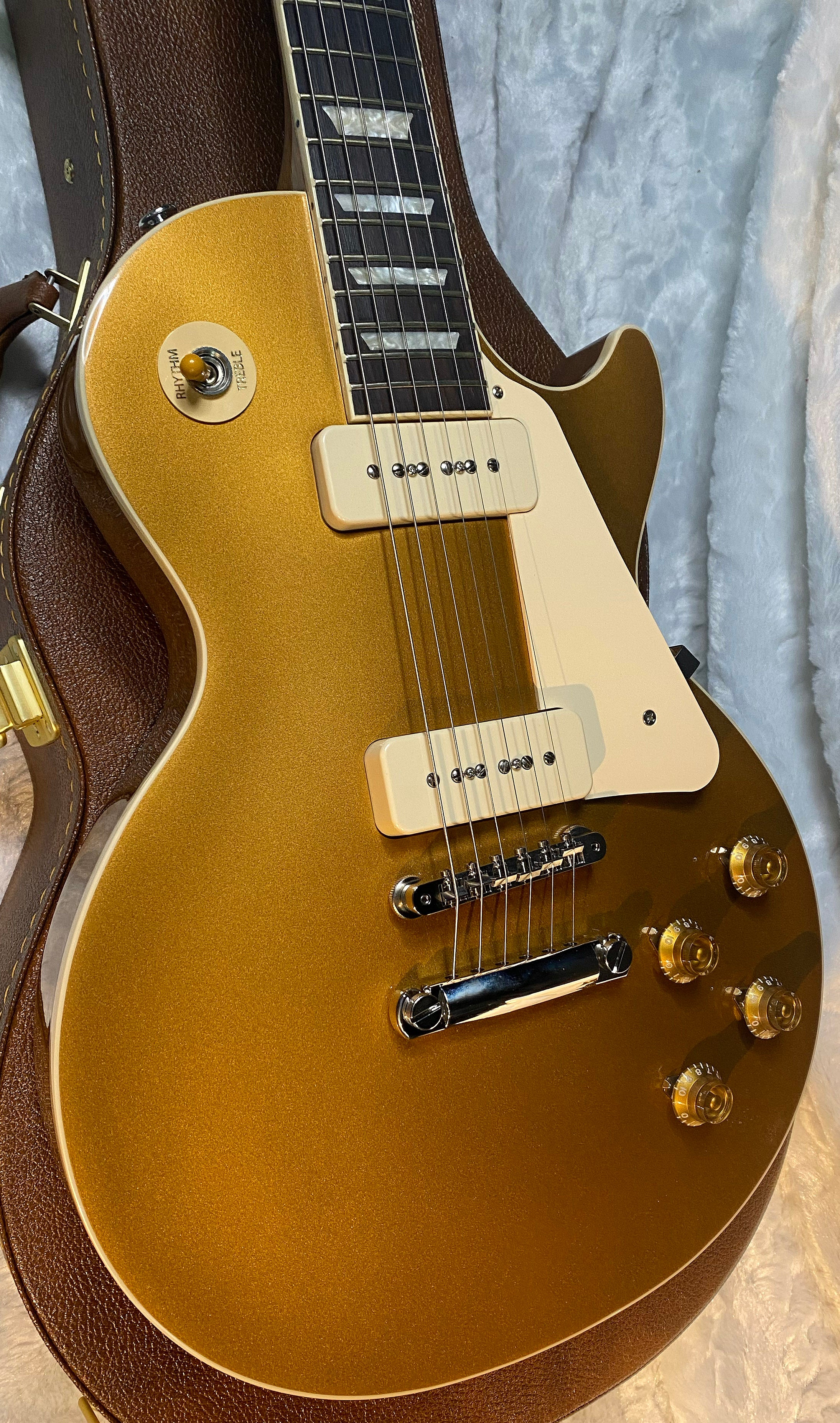NEW! Gibson Les Paul Standard '50s P-90 - Gold Top - Authorized Dealer - 9.5 lbs - G06719