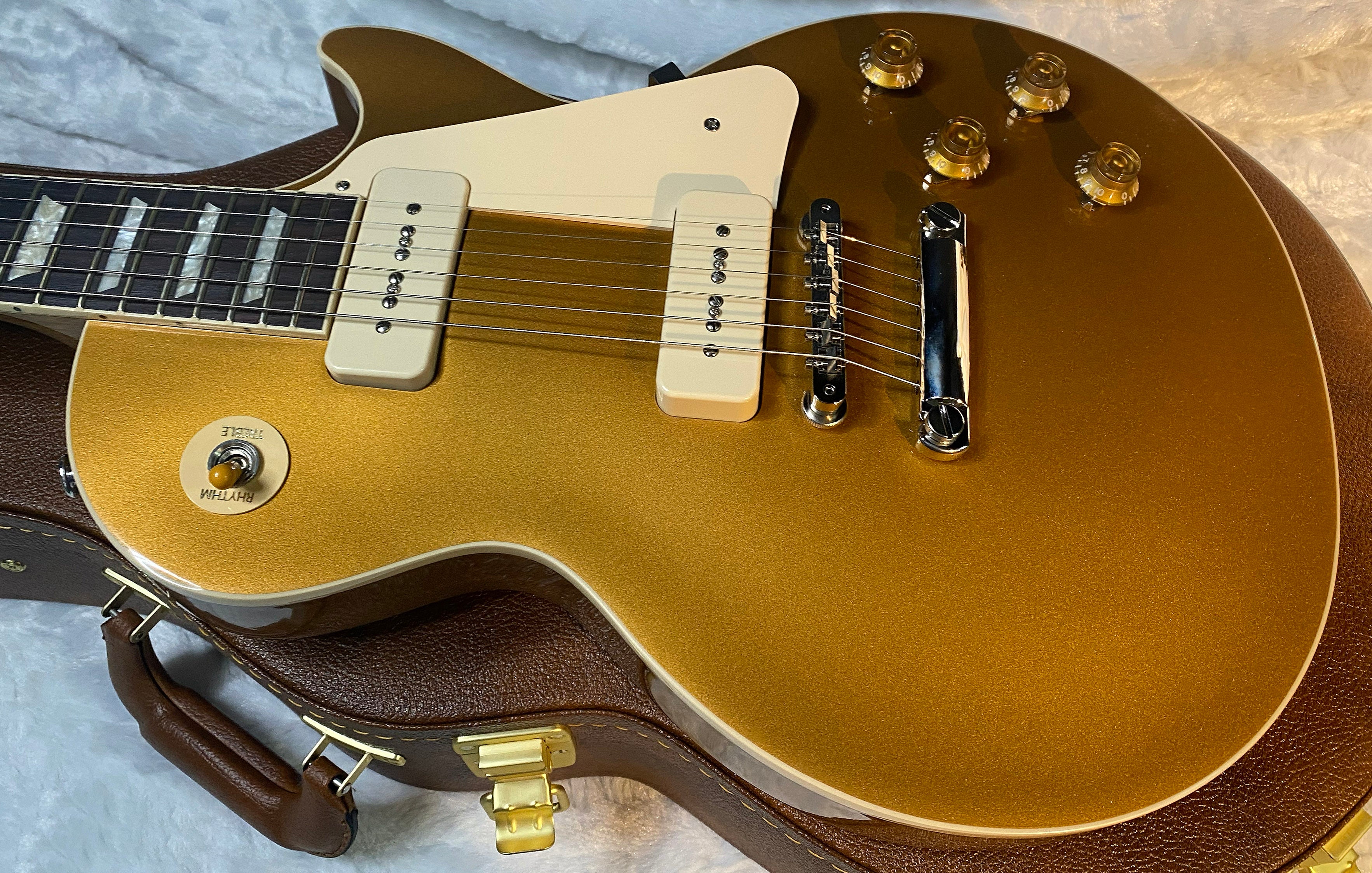 NEW! Gibson Les Paul Standard '50s P-90 - Gold Top - Authorized Dealer - 9.5 lbs - G06719