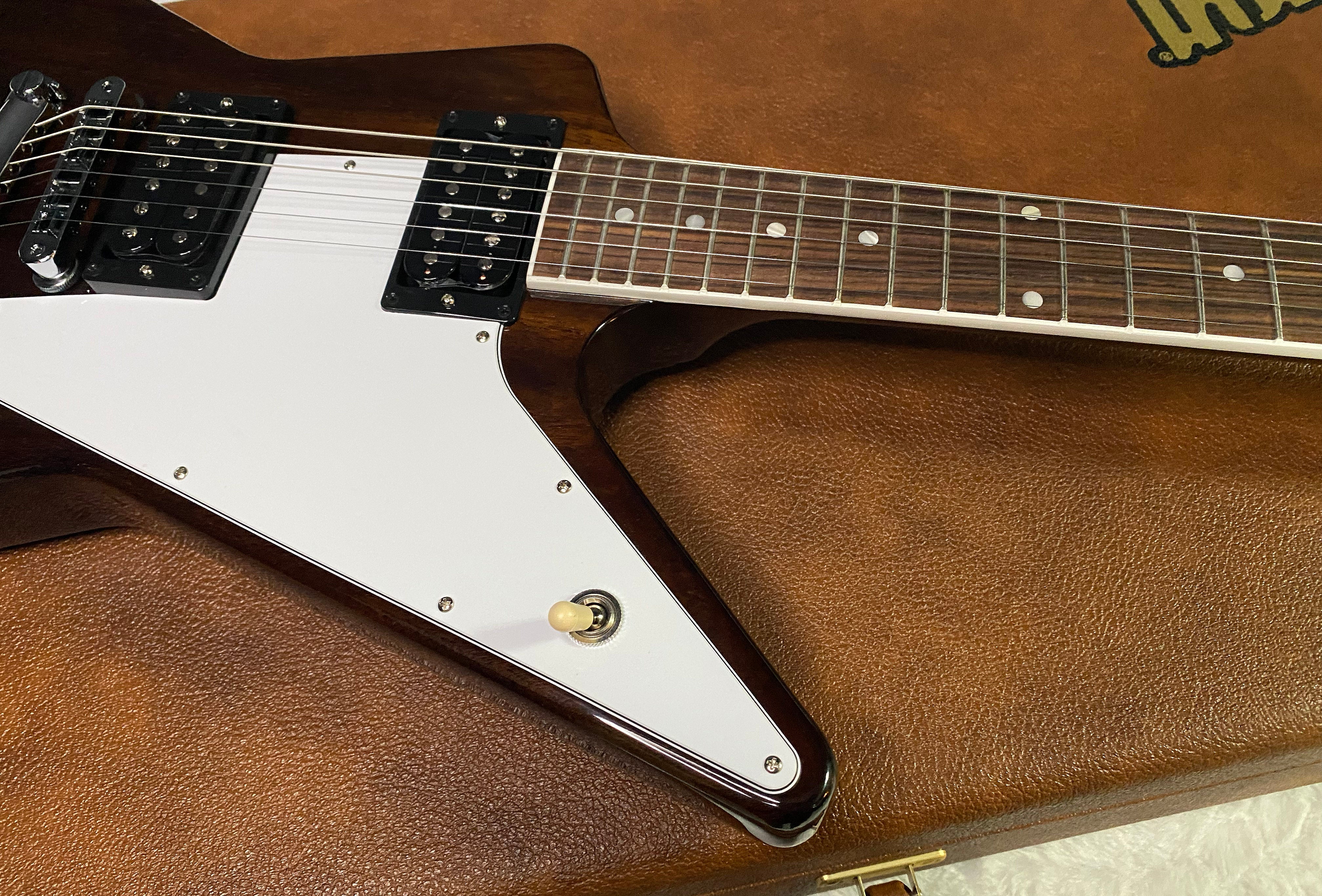 NEW! Gibson '70s Explorer - Dark Walnut - Authorized Dealer - Only 7.25lbs - G07321
