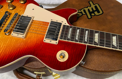 NEW ! Gibson Les Paul Standard '50s Left Handed - Sunburst - Killer Curly Flame Top! - WOW! - Authorized Dealer - 9.5 lbs - G07302