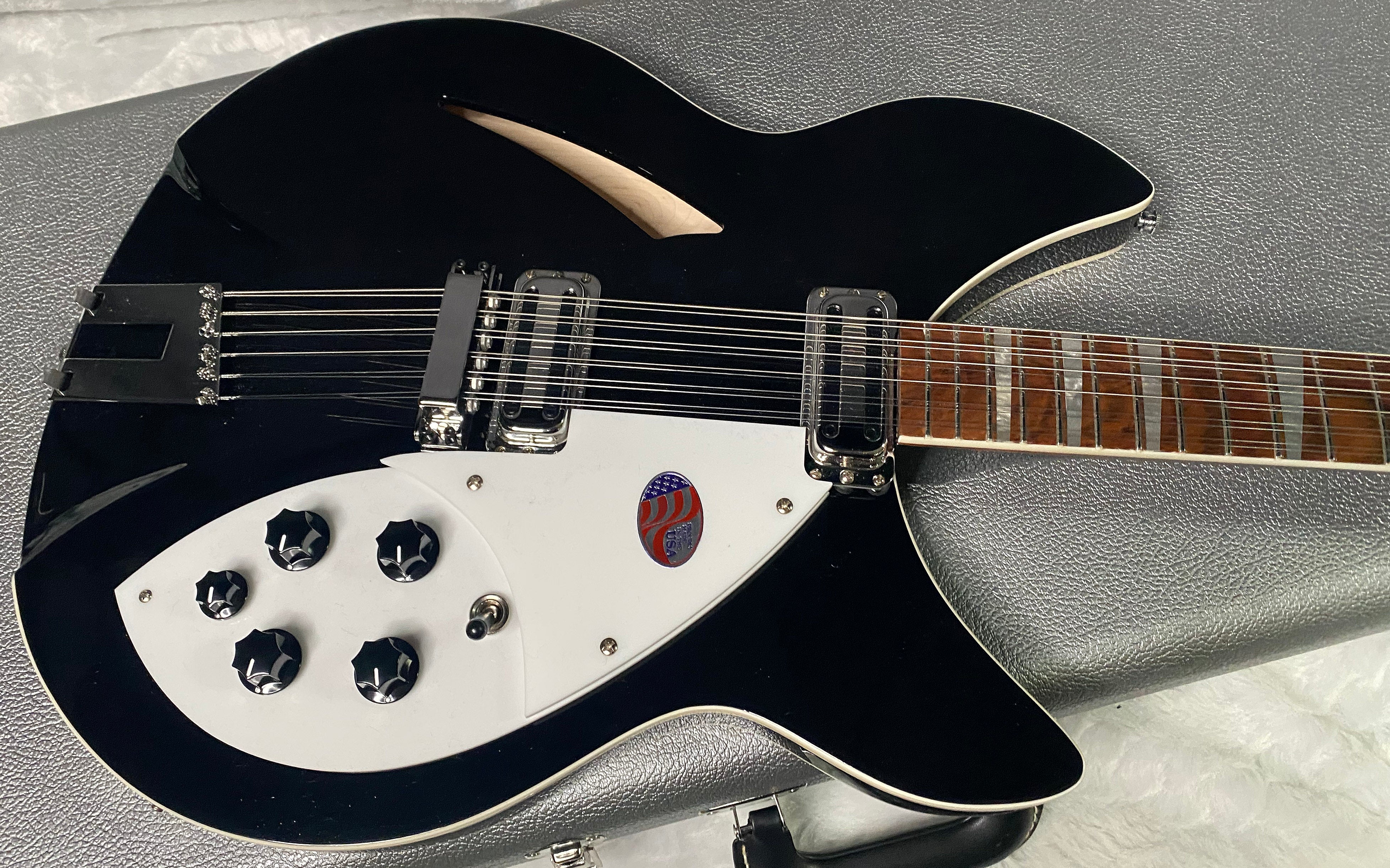 NEW! Rickenbacker 360/12C63 C Series 12-String Electric Guitar Jet Glo - Authorized Dealer - In-Stock! 8 lbs - G05880