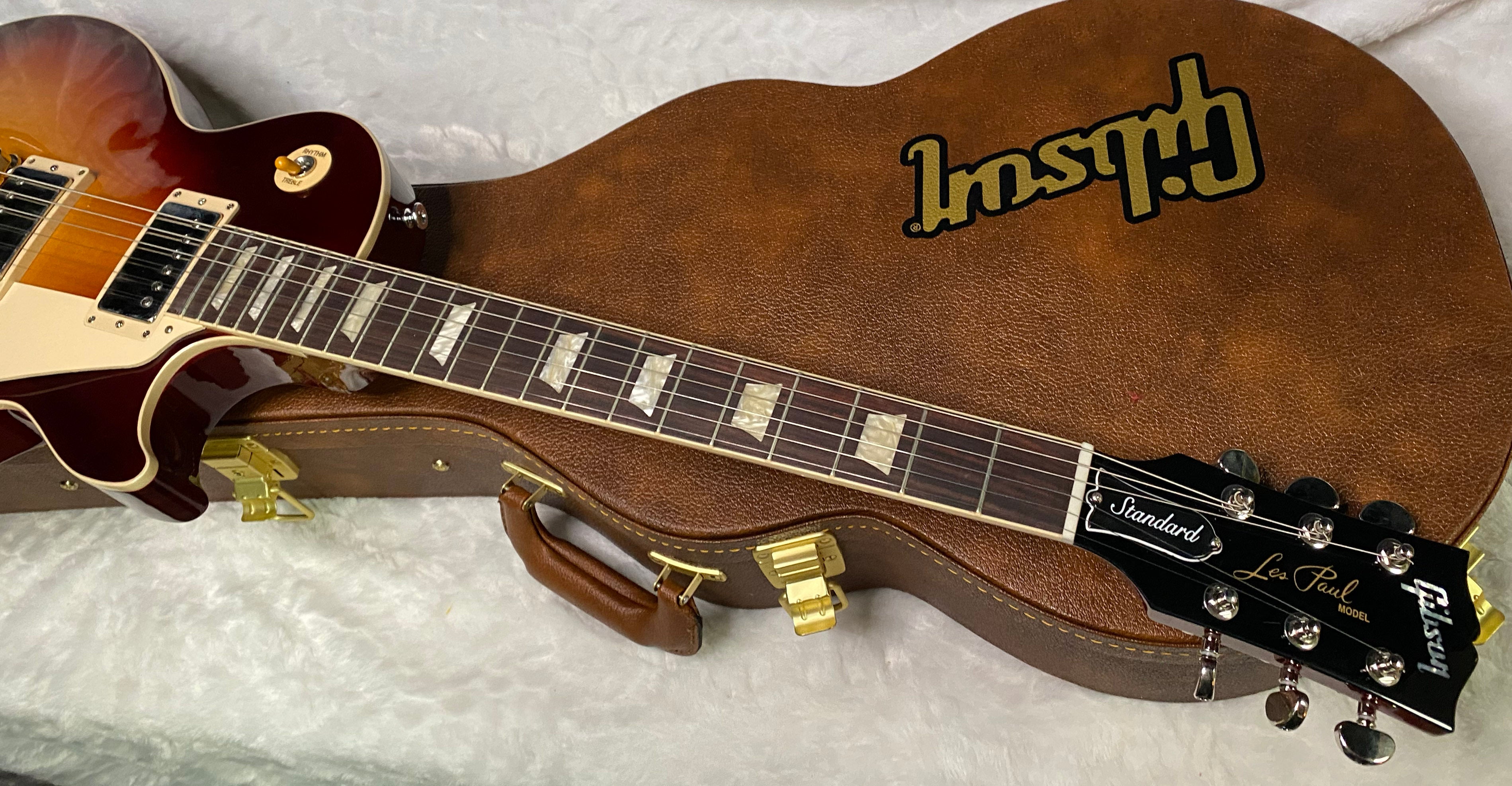 NEW! Gibson Les Paul Standard '60s Bourbon Burst - Authorized Dealer - 9.4 lbs - G07286