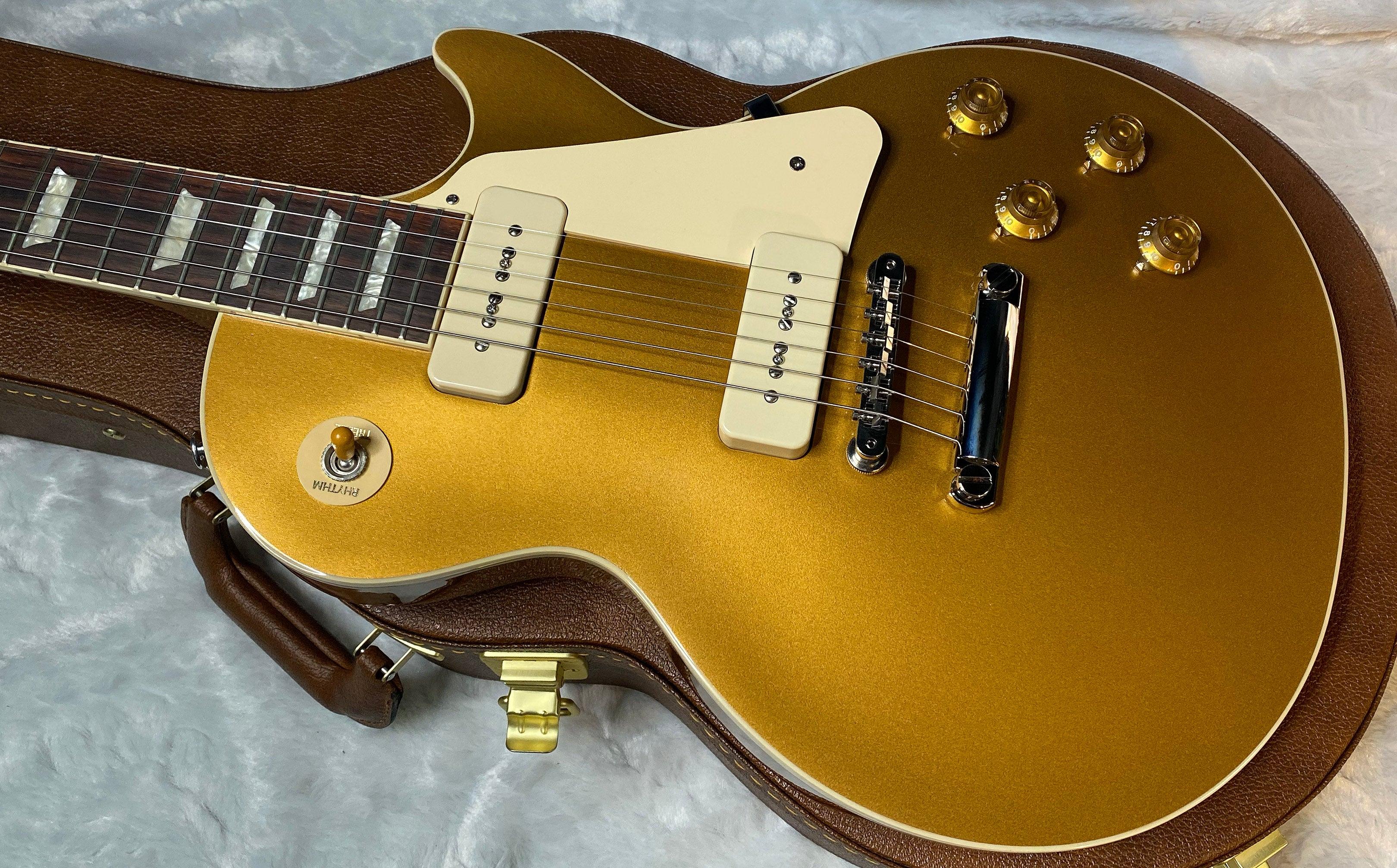 NEW! Gibson Les Paul Standard '50s P-90 - Gold Top - Authorized Dealer - 9.85 lbs - G06712
