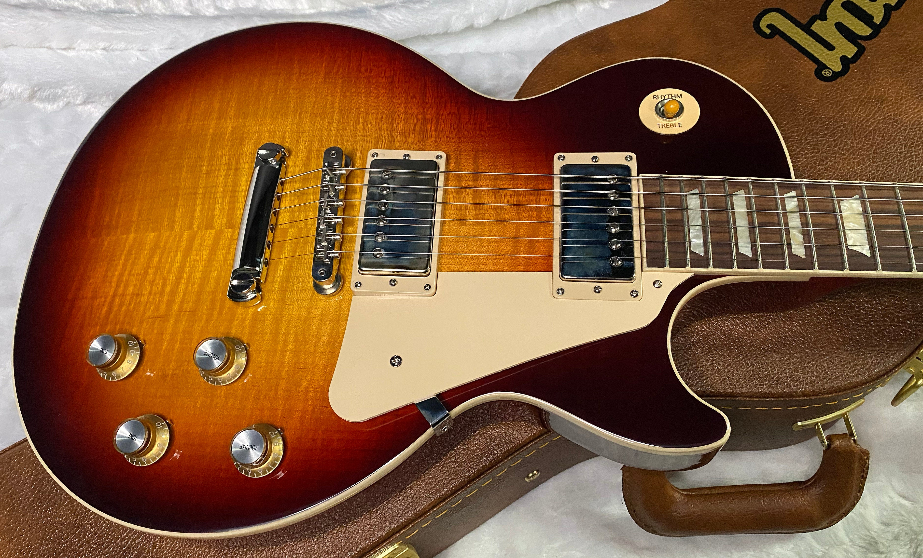 NEW! Gibson Les Paul Standard '60s Bourbon Burst - Authorized Dealer - Only 9.2 lbs - G07275