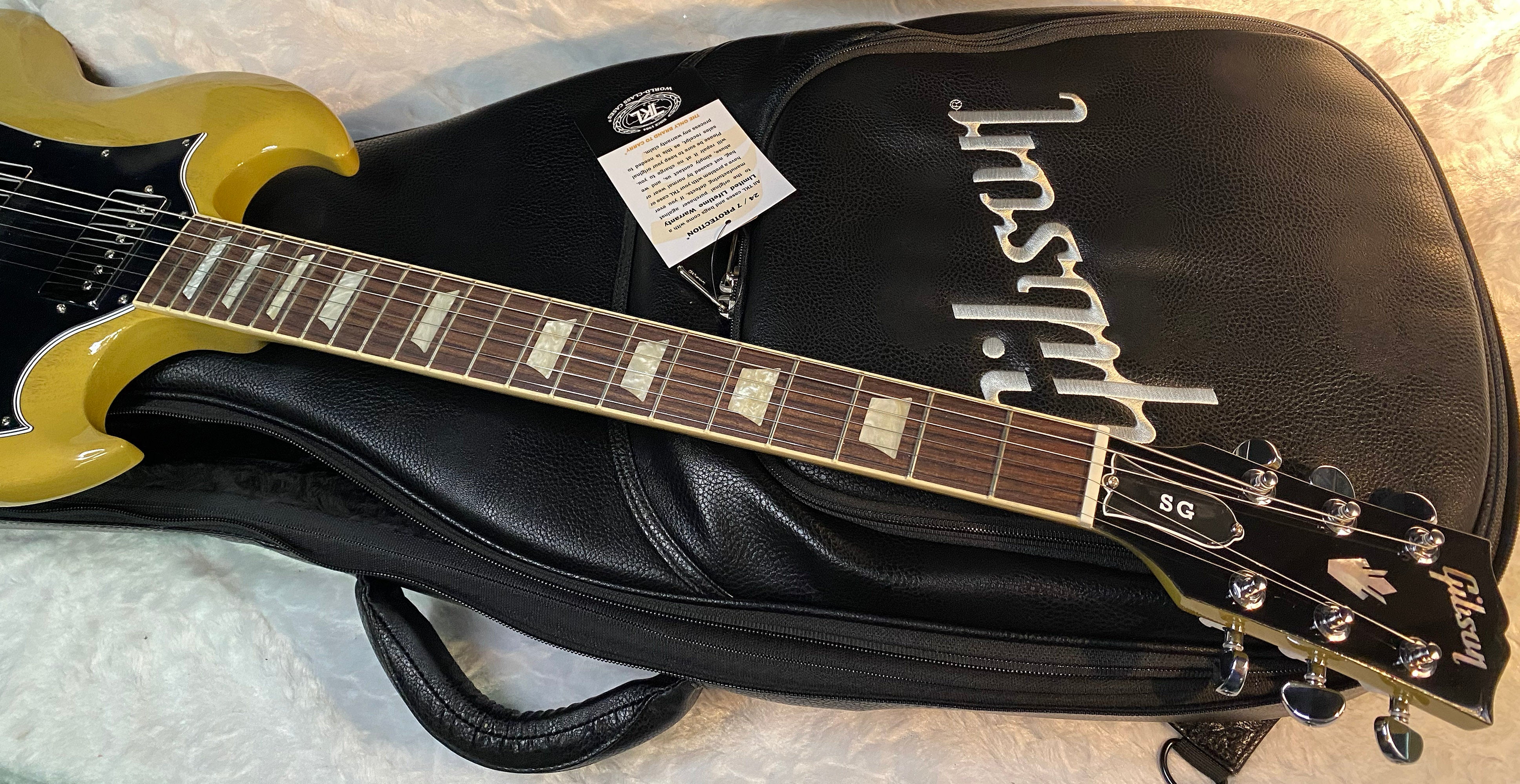 NEW ! Gibson SG Standard TV Yellow Finish - Original Gibson Leather Gig Bag - Authorized Dealer - Only 6.5 lbs - G06739