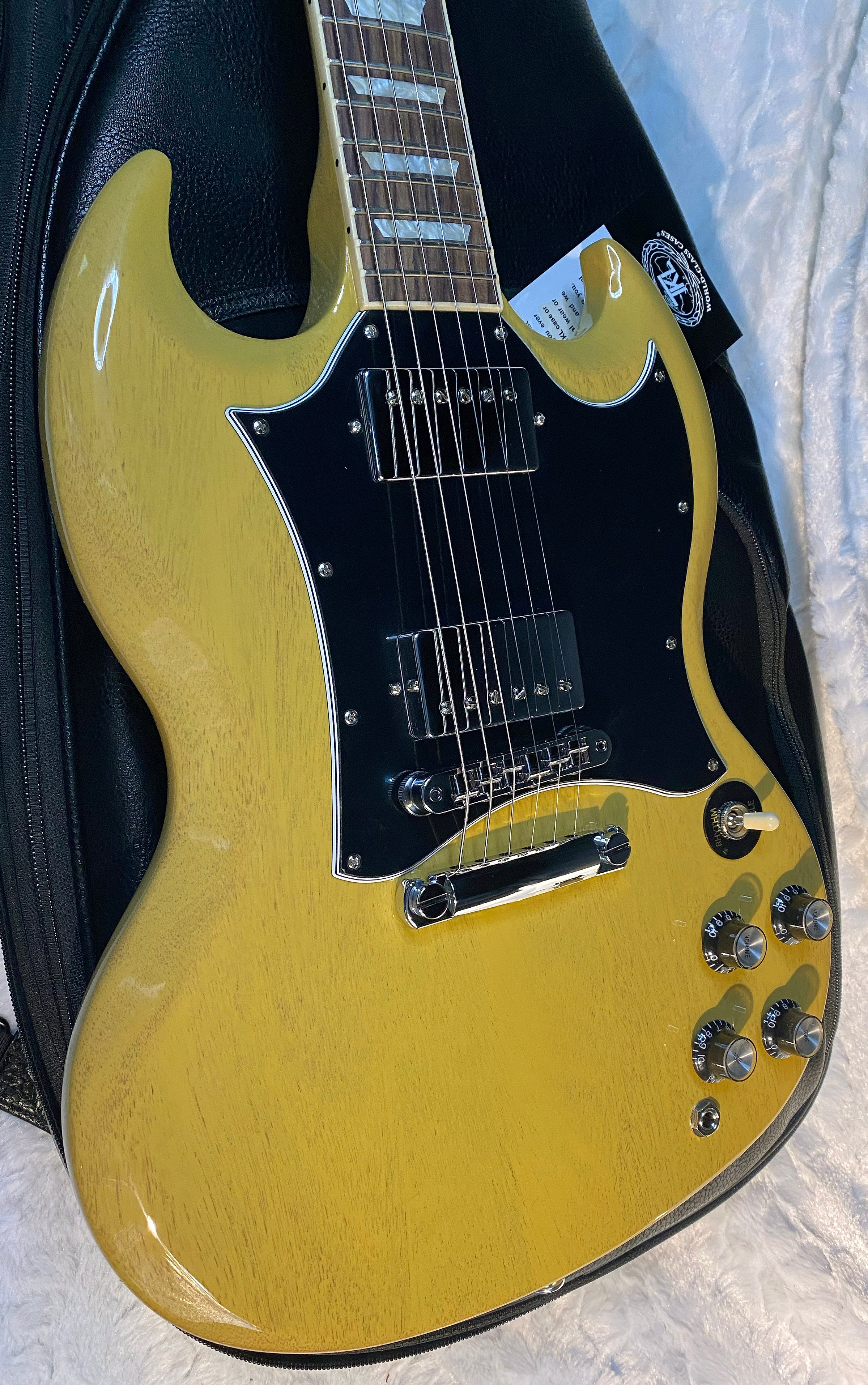 NEW ! Gibson SG Standard TV Yellow Finish - Original Gibson Leather Gig Bag - Authorized Dealer - Only 6.5 lbs - G06739