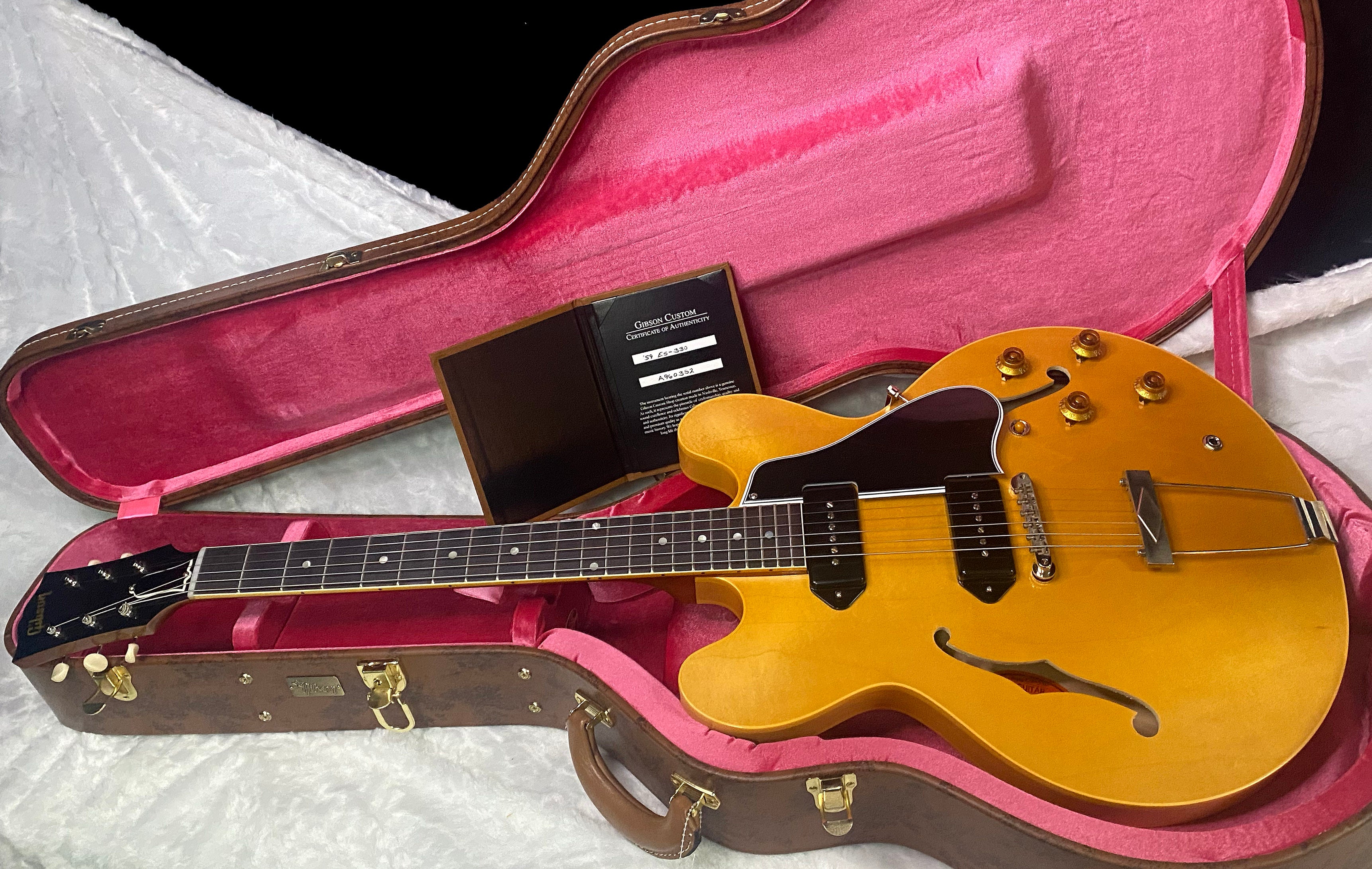 NEW! Gibson Custom 1959 ES-330 Reissue Electric Guitar - Vintage Natural, VOS - Authorized Dealer - Only 6.4 lbs - In-Stock! G07362