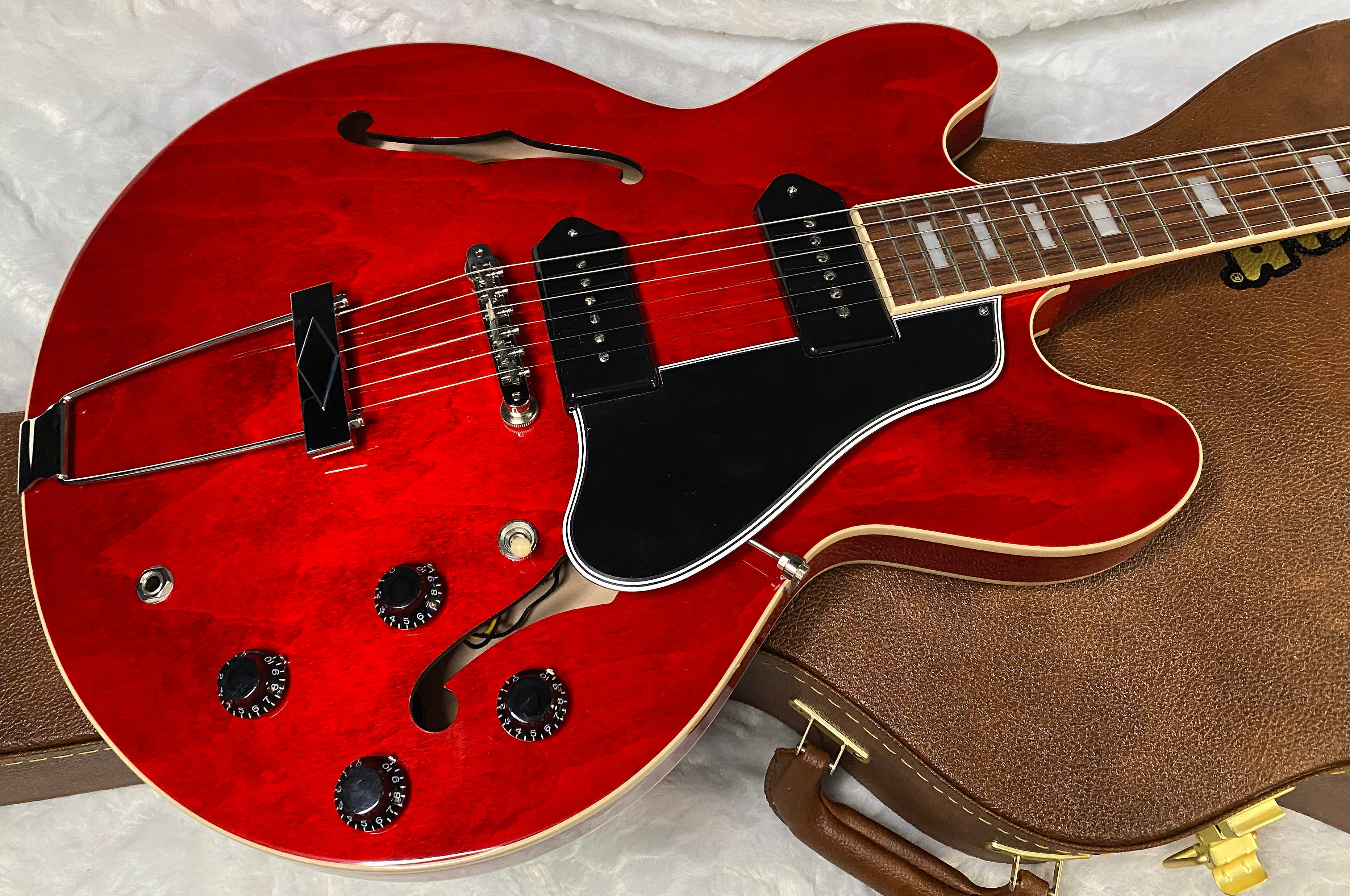 NEW ! Gibson ES-330 Hollowbody Electric Guitar - Sixties Cherry - Authorized Dealer - Only 6.3 lbs! G06715