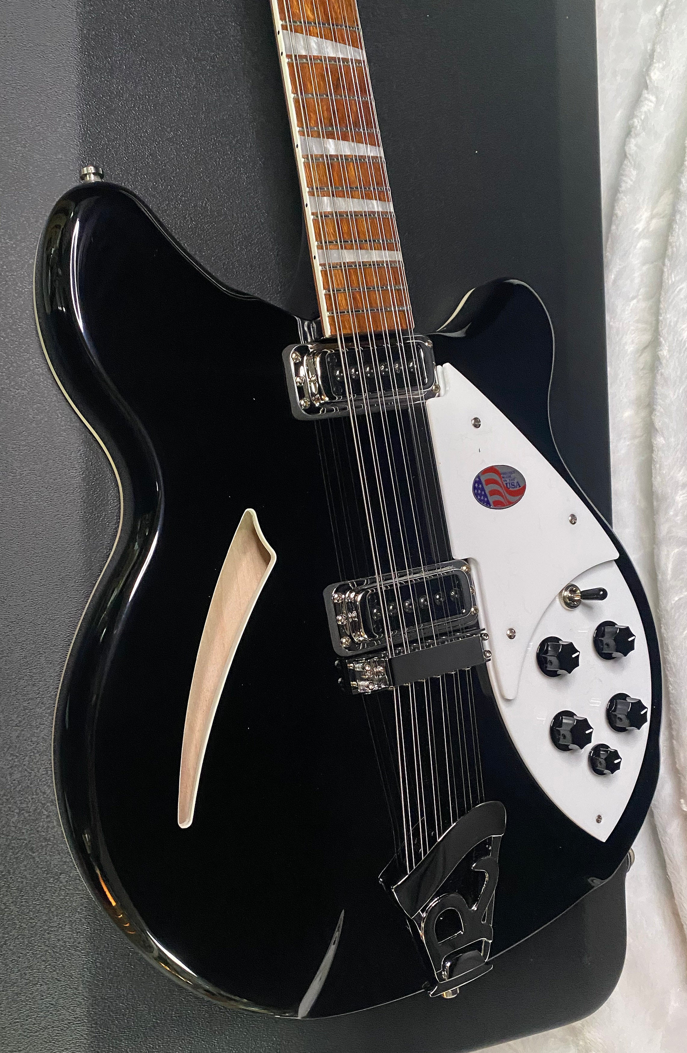 NEW! Rickenbacker 360/12 JG Jet Glo Jetglo 12-String - Authorized Dealer - 7.9 lbs - G07367