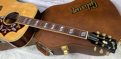 NEW ! Gibson Hummingbird Original - Antique Natural - Stunning Figured Spruce Top - WOW - 4.5 lbs - Acoustic Electric - Authorized Dealer - G07357