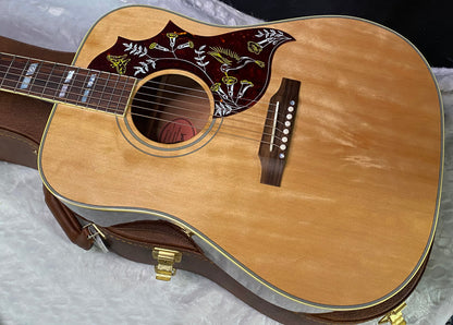 NEW ! Gibson Hummingbird Original - Antique Natural - Stunning Figured Spruce Top - WOW - 4.5 lbs - Acoustic Electric - Authorized Dealer - G07357