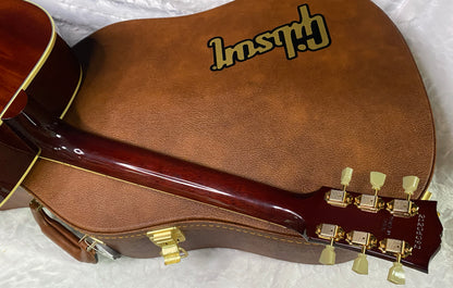 NEW ! Gibson Hummingbird Original - Antique Natural - Stunning Figured Spruce Top - WOW - 4.5 lbs - Acoustic Electric - Authorized Dealer - G07357