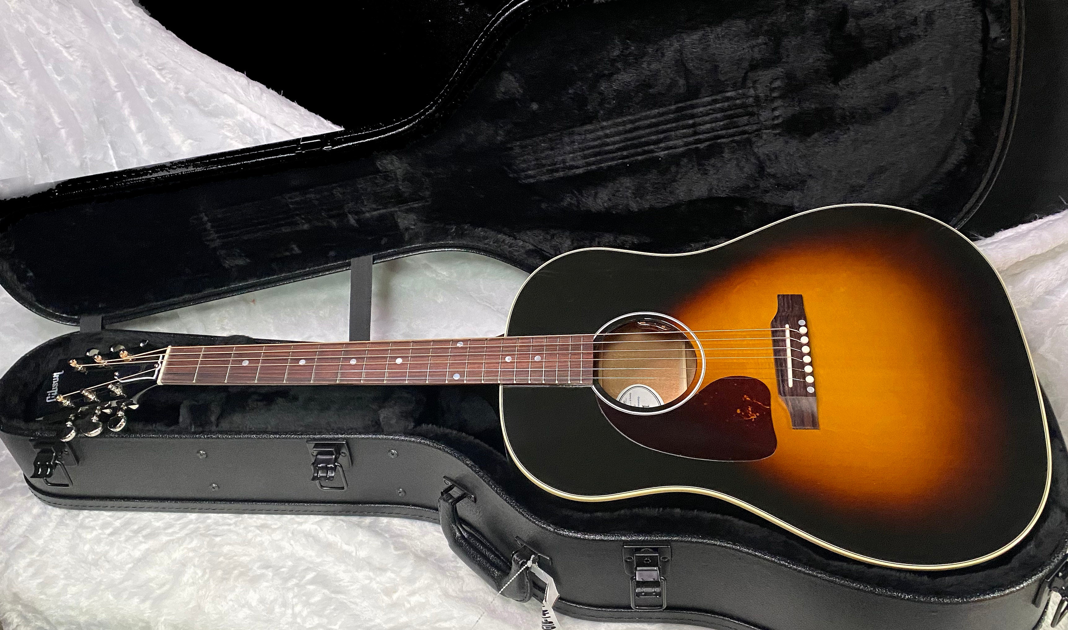 NEW! Gibson J-45 Standard Acoustic Electric Guitar - Left Handed - Vintage Sunburst - Authorized Dealer - 4.6 lbs - G07359