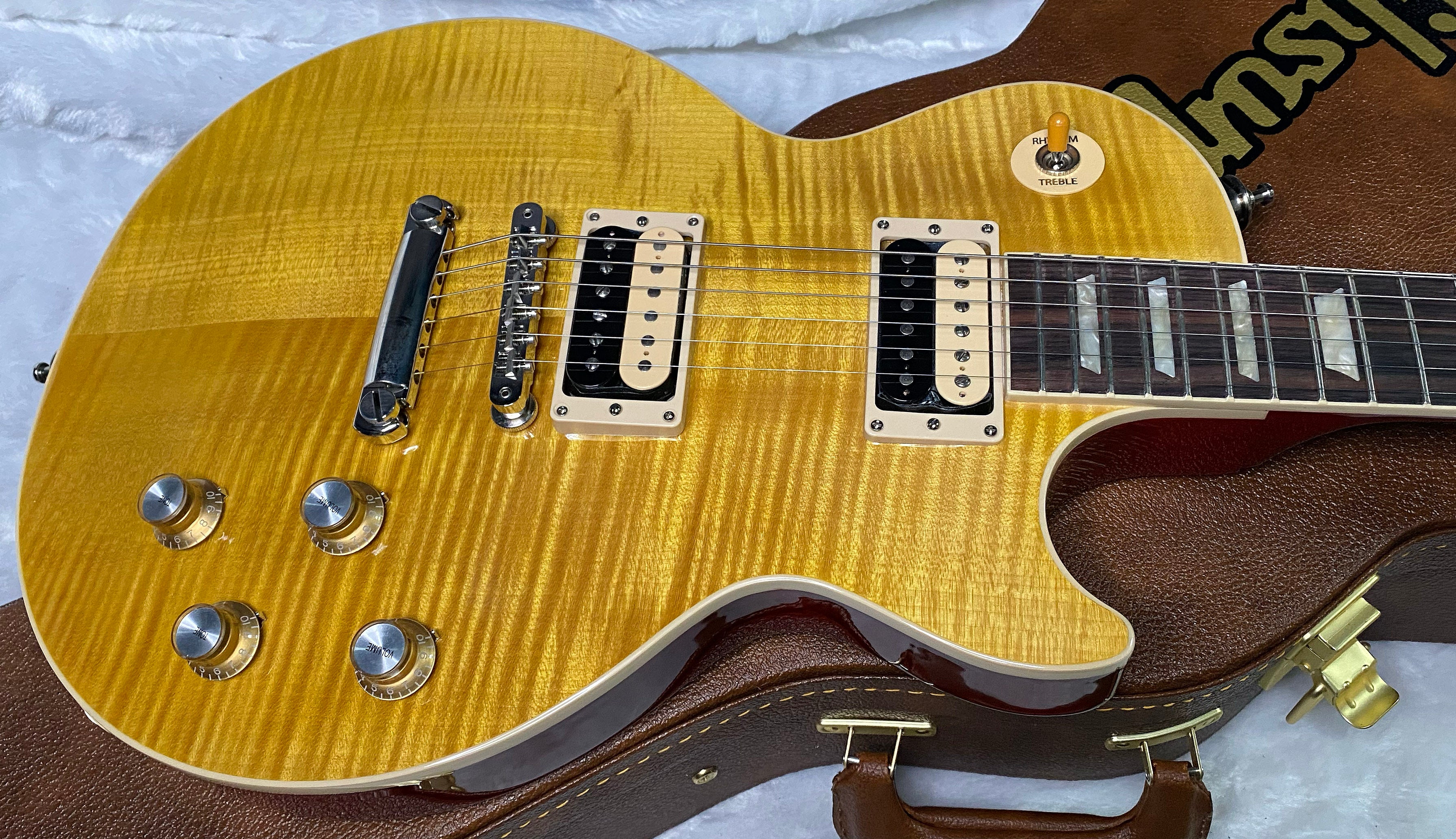 NEW ! Gibson Les Paul Slash - Appetite Burst - Beautiful Flame Top - Authorized Dealer - Only 8.5 lbs - G07355