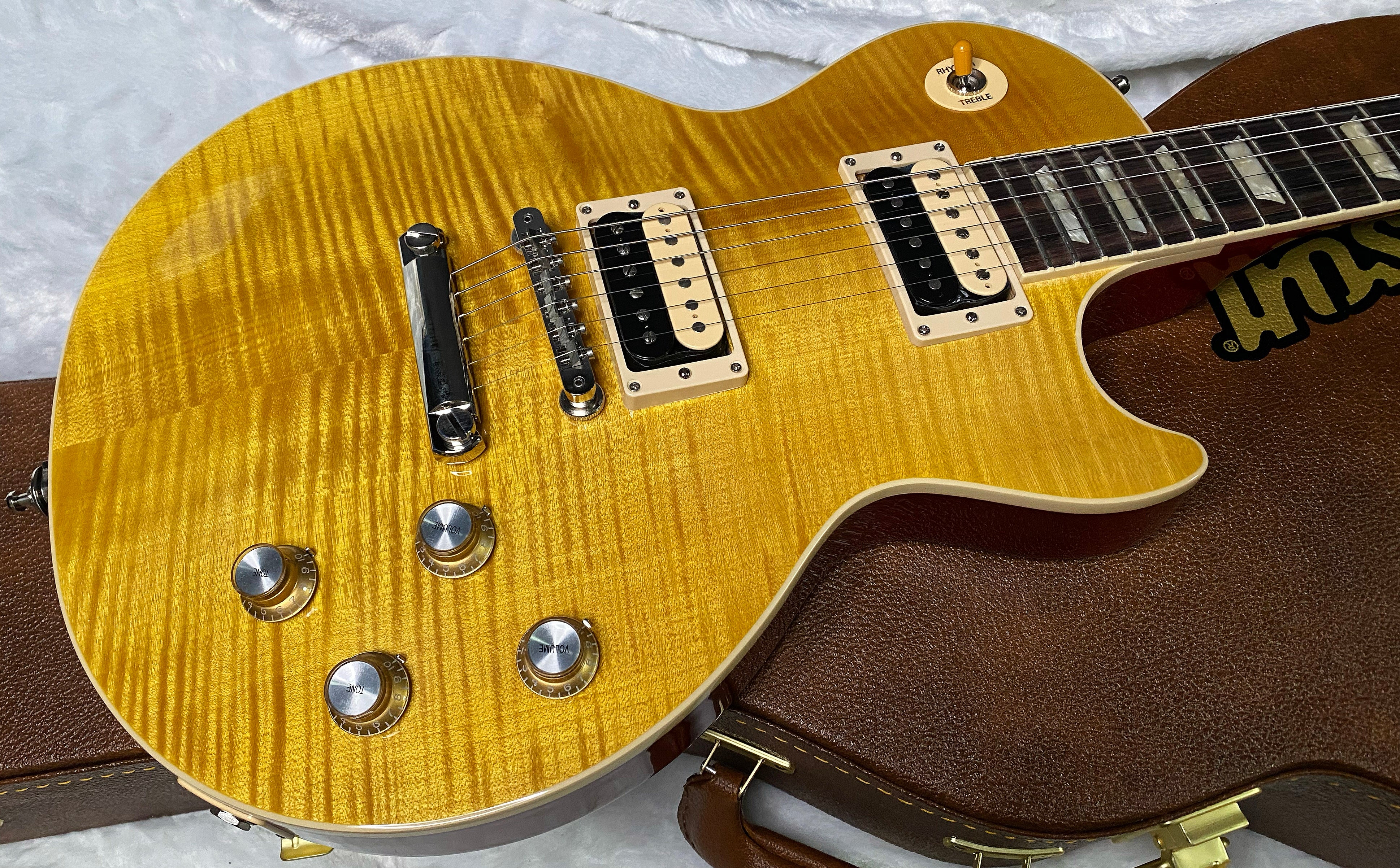 NEW ! Gibson Les Paul Slash - Appetite Burst - Beautiful Flame Top - Authorized Dealer - Only 8.5 lbs - G07355