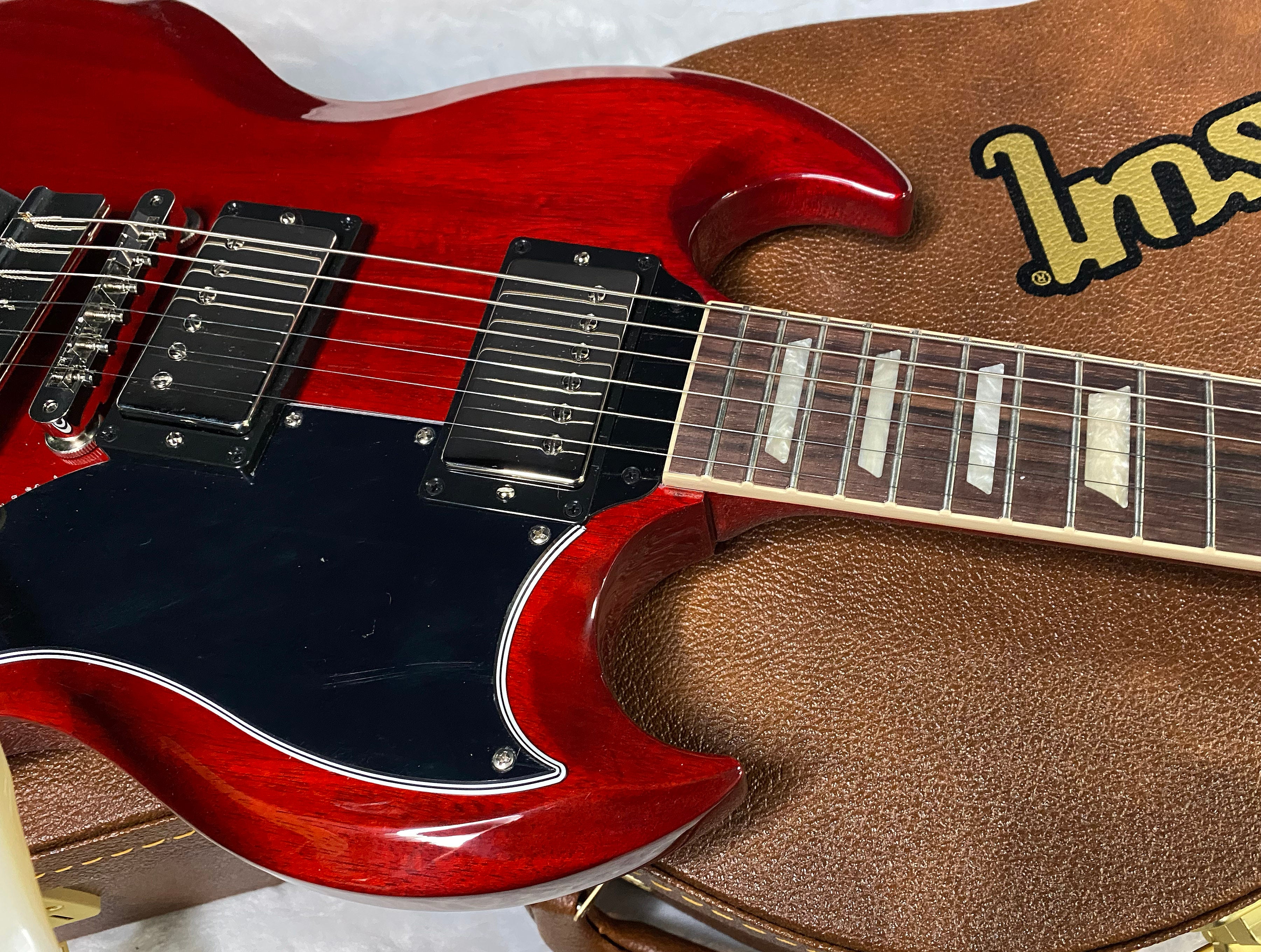NEW! Gibson SG Standard '61 Maestro Vibrola Vintage Cherry - Only 7.2 lbs - Authorized Dealer! G06707