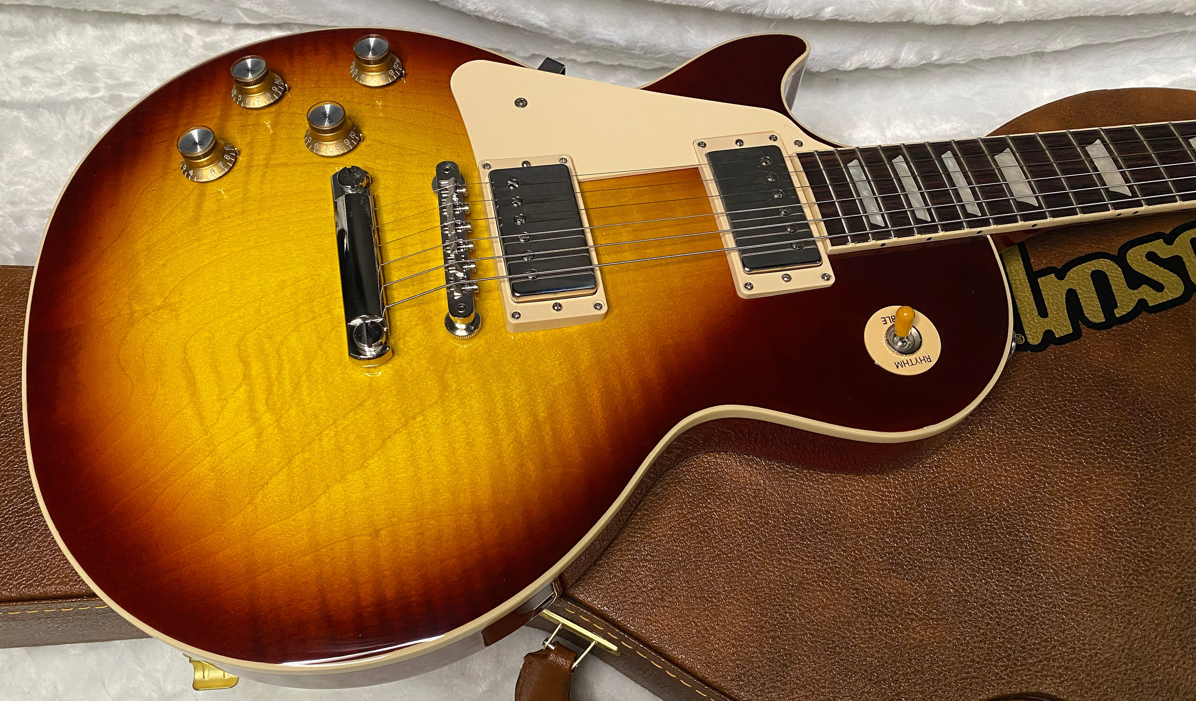 NEW! Gibson Les Paul 60's Standard Iced Tea - Left Handed - Authorized Dealer - Beautiful Flame Maple Top - 10.1 lbs - G07354