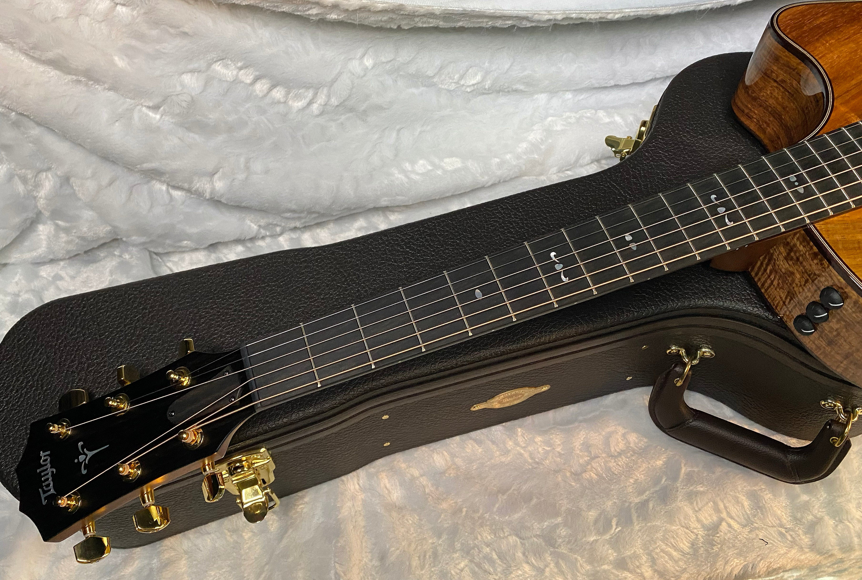 NEW! Taylor Custom 724ce Acoustic-Electric Guitar - Natural Gloss - AAAAA Hand Picked Koa - WOW! Authorized Dealer - G05888