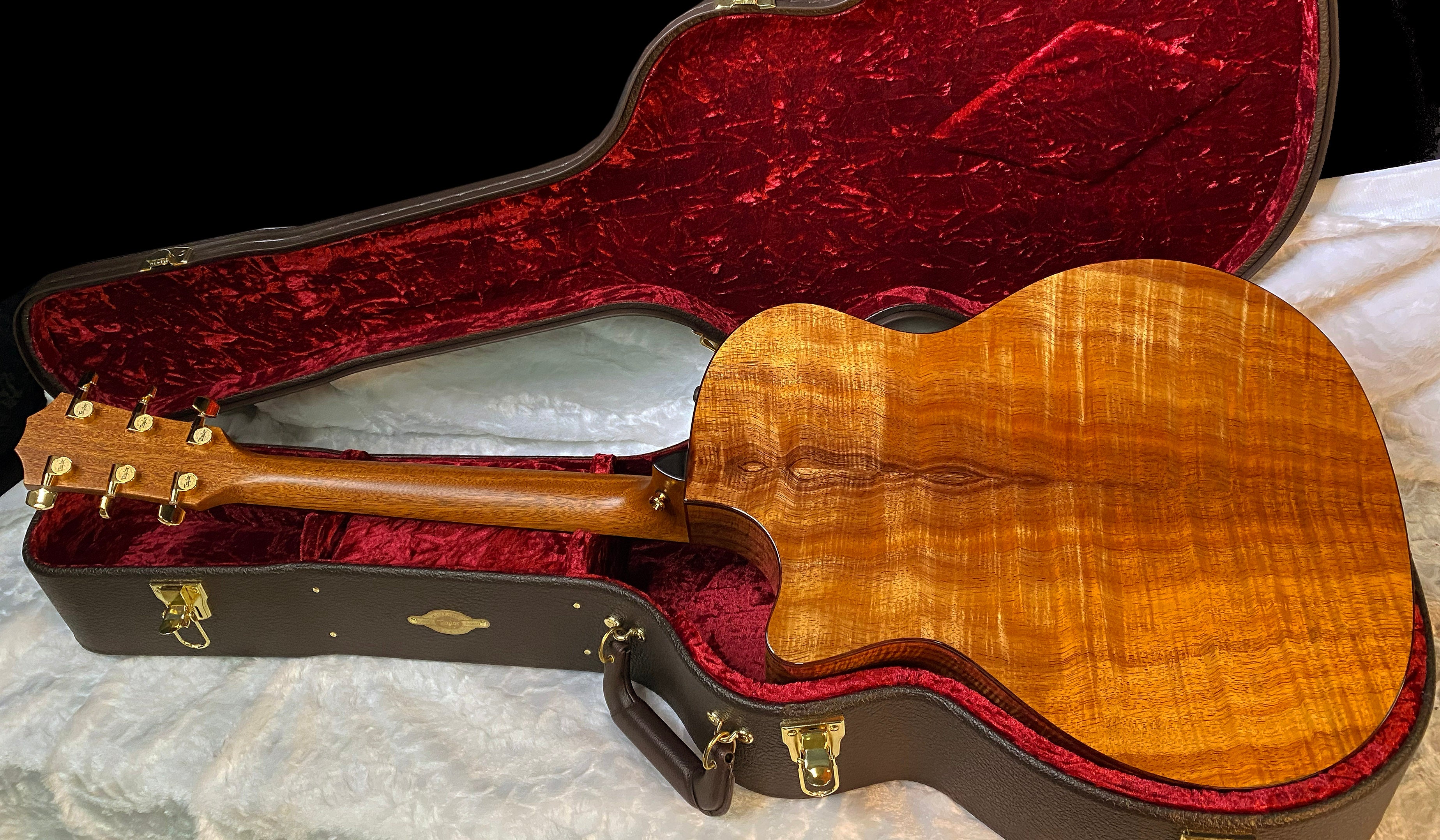 NEW! Taylor Custom 724ce Acoustic-Electric Guitar - Natural Gloss - AAAAA Hand Picked Koa - WOW! Authorized Dealer - G05888