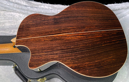 NEW ! Taylor 814ce-N Nylon Classical Acoustic-Electric Guitar - Natural Gloss - 4.2lbs - Authorized Dealer