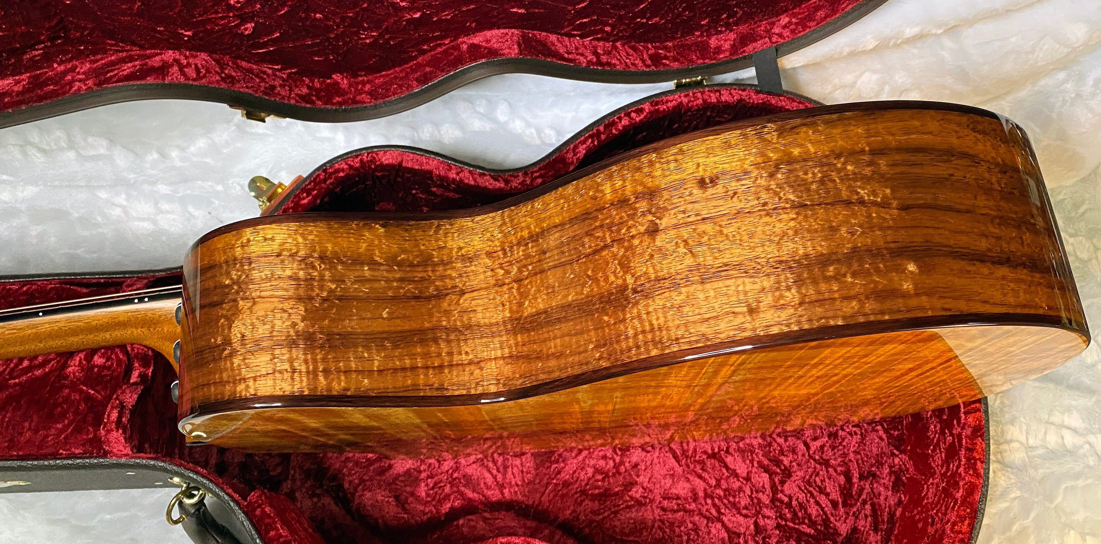 NEW! Taylor Custom 724ce Acoustic-Electric Guitar - Natural Gloss - AAAAA Hand Picked Koa - WOW! Authorized Dealer - G05888