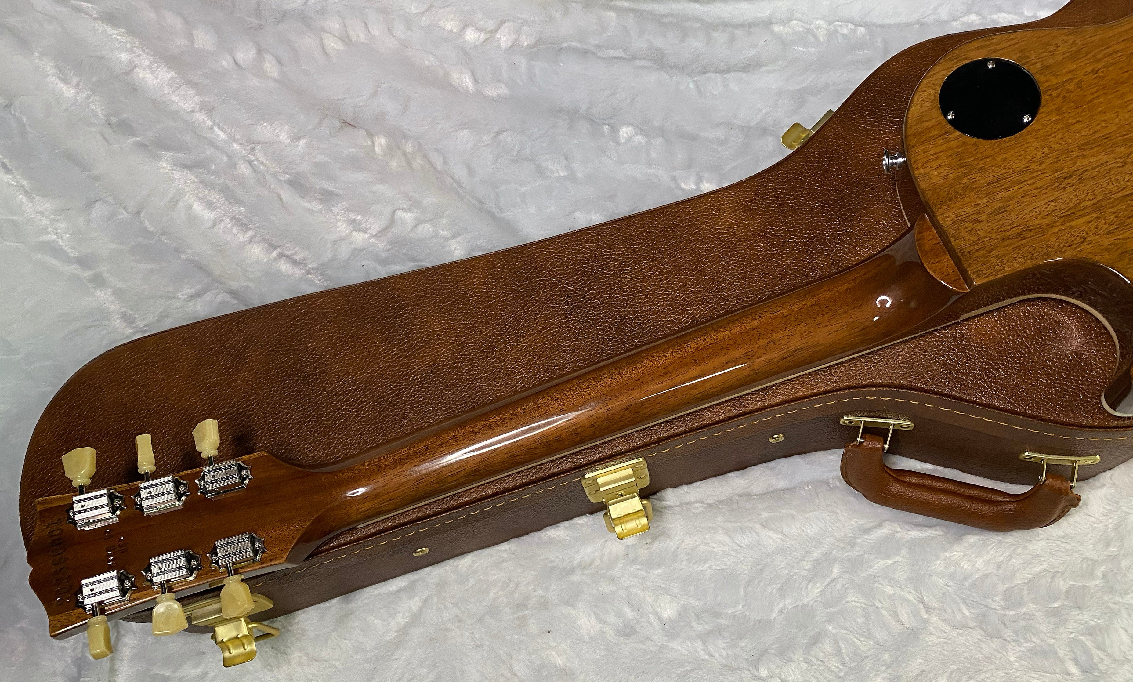 NEW ! Gibson Les Paul 50's Standard Gold Top - Authorized Dealer - 9.4 lbs - G06714